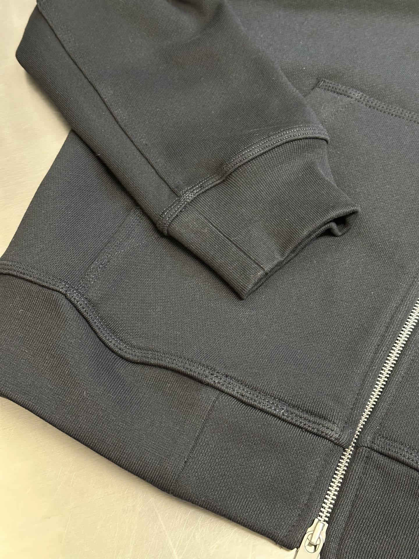 LuxluxHouse Best Quality Clothes Burberry Hoodie & Sweater