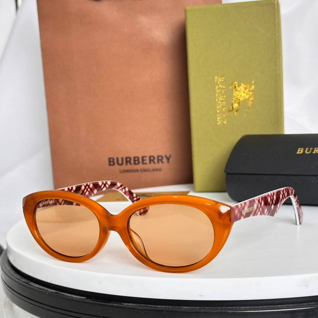 LuxluxHouse Best Quality Glasses Burberry