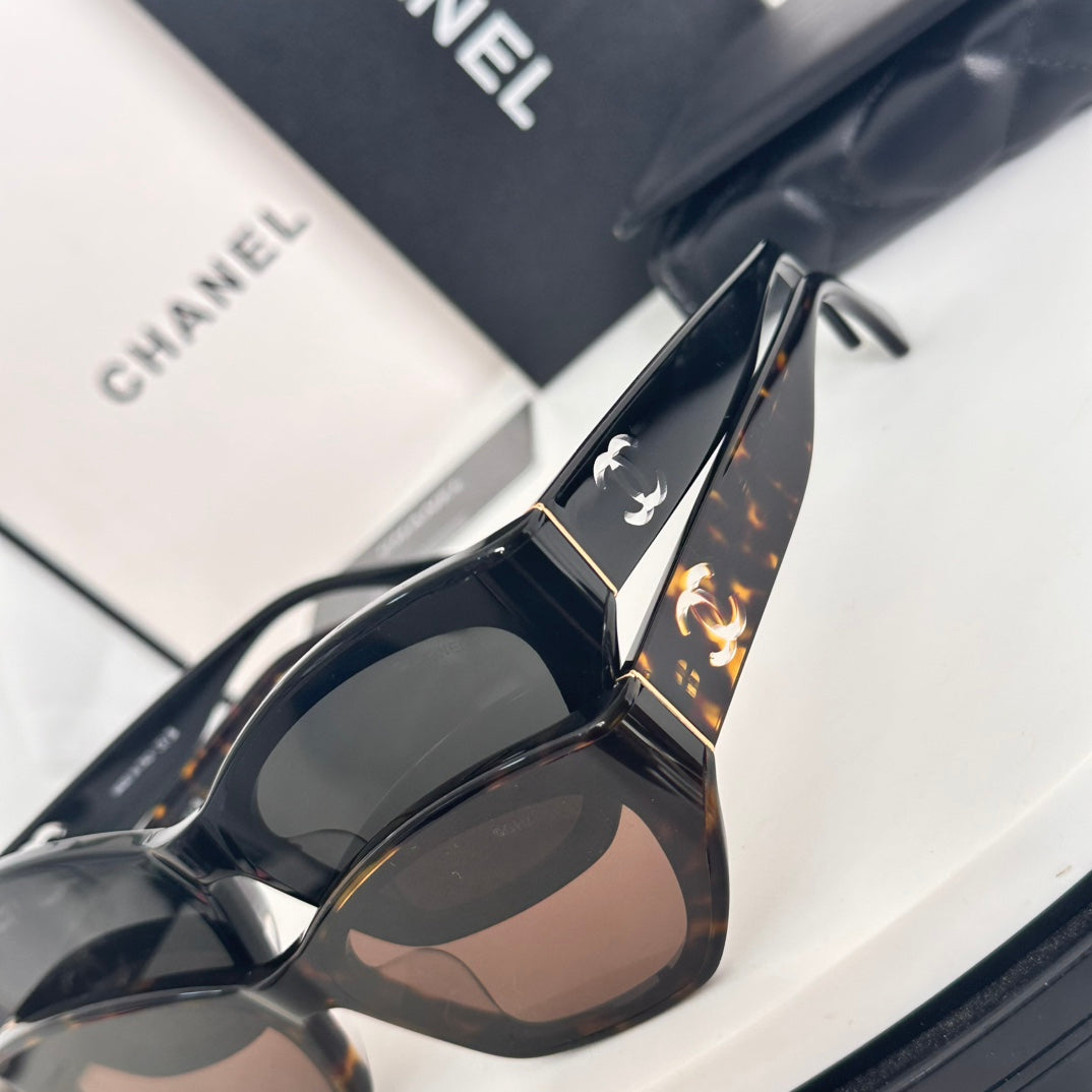 LuxluxHouse Best Quality Glasses Chanel