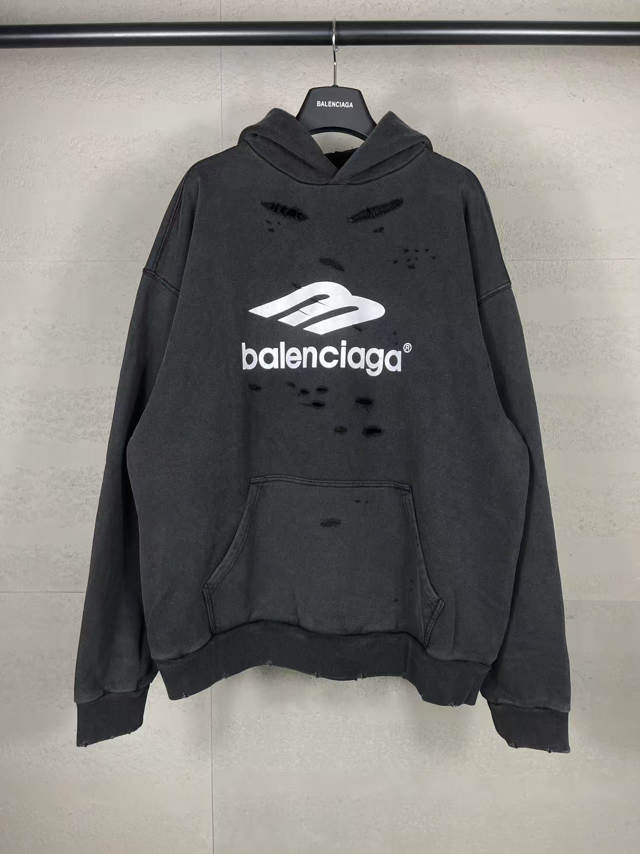 LuxluxHouse Best Quality Clothes Balenciaga Hoodie & Sweater