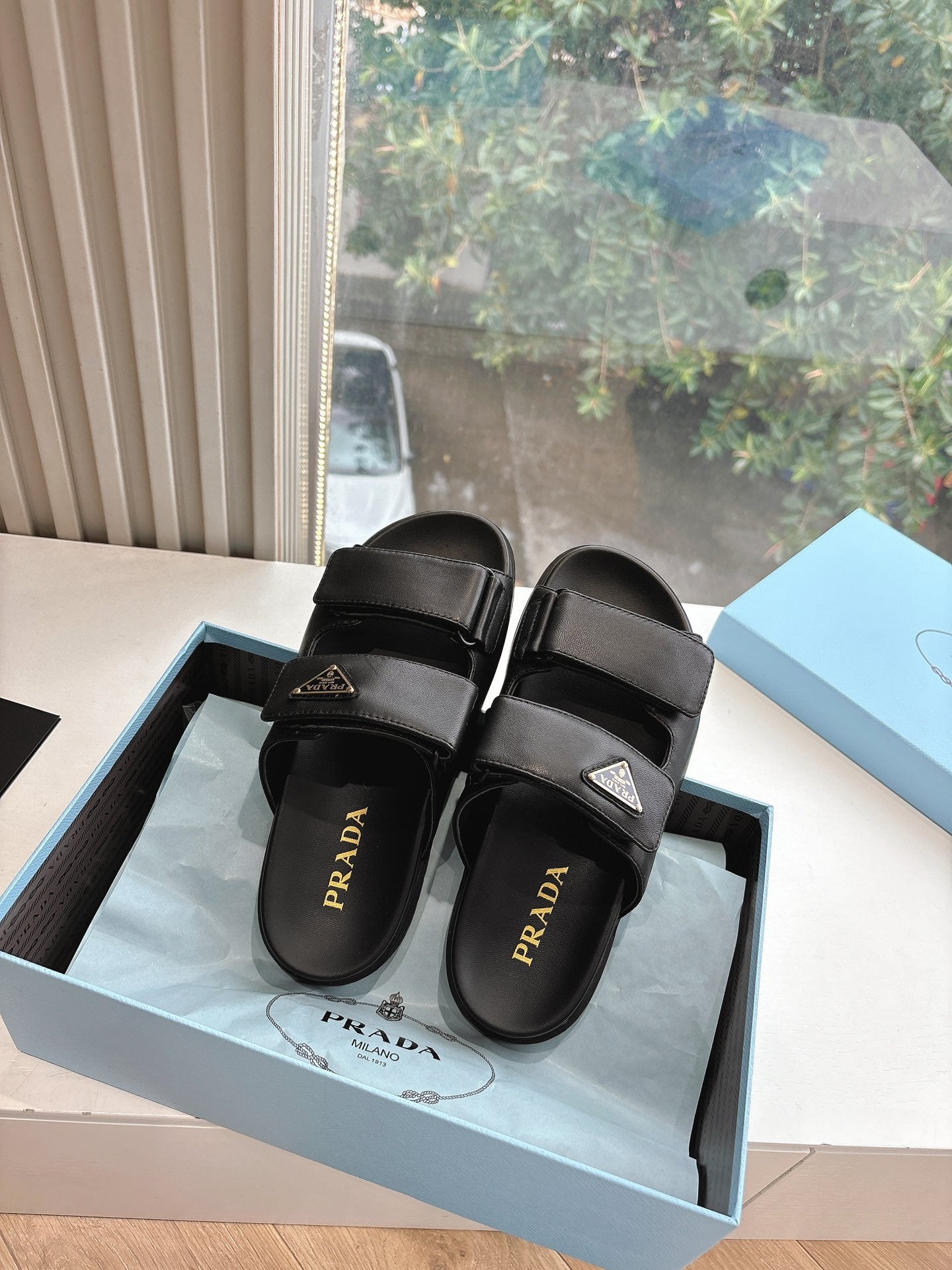 LuxluxHouse Best Quality Women Shoes Prada