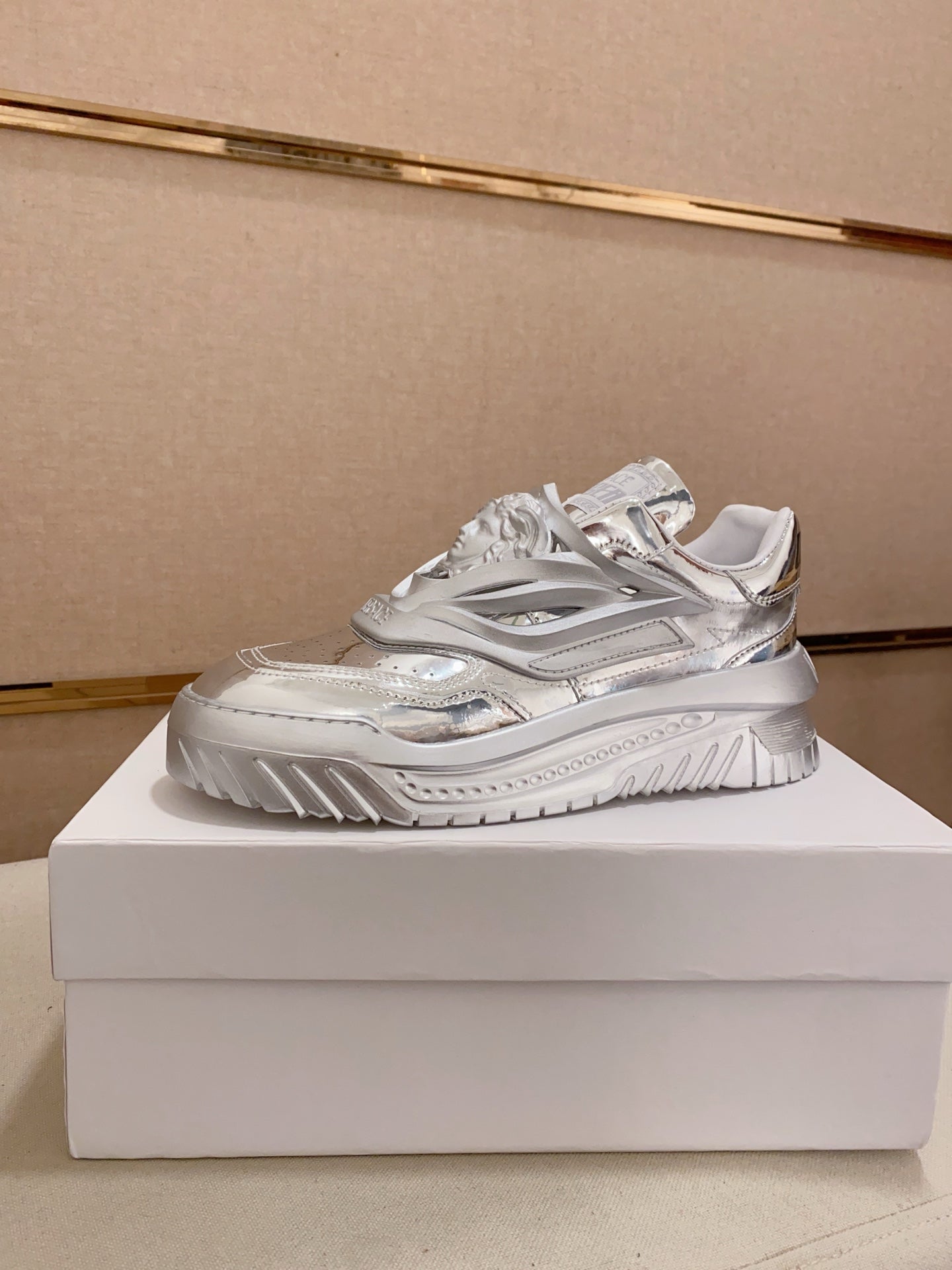 LuxluxHouse Best Quality Shoes Versace