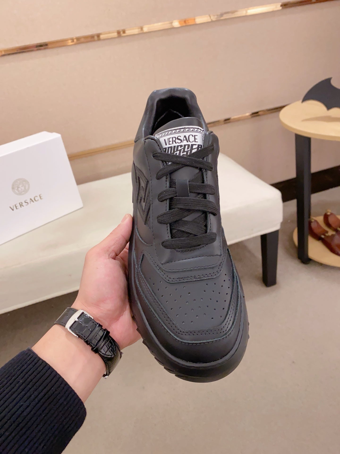 LuxluxHouse Best Quality Shoes Versace