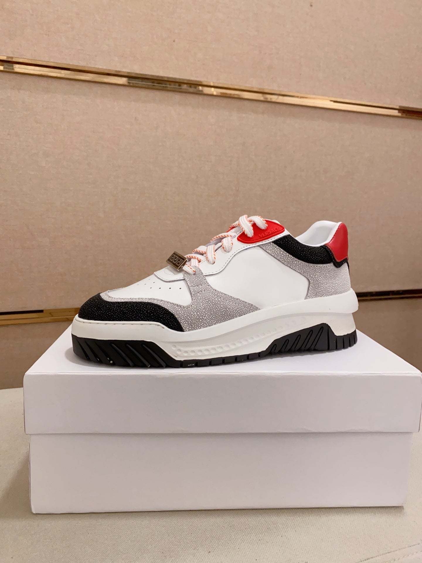 LuxluxHouse Best Quality Shoes Versace