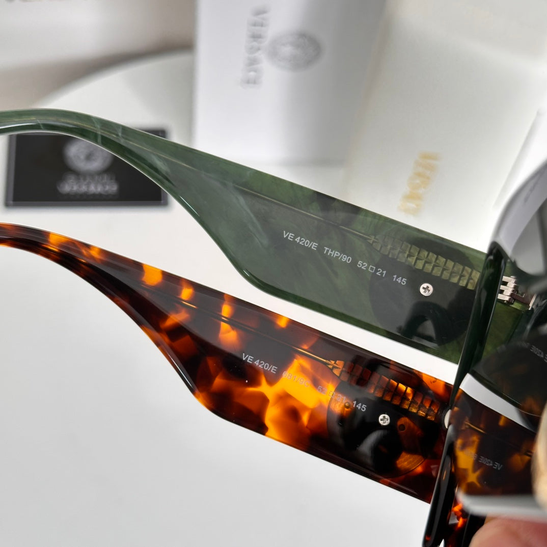 LuxluxHouse Best Quality Glasses Versace