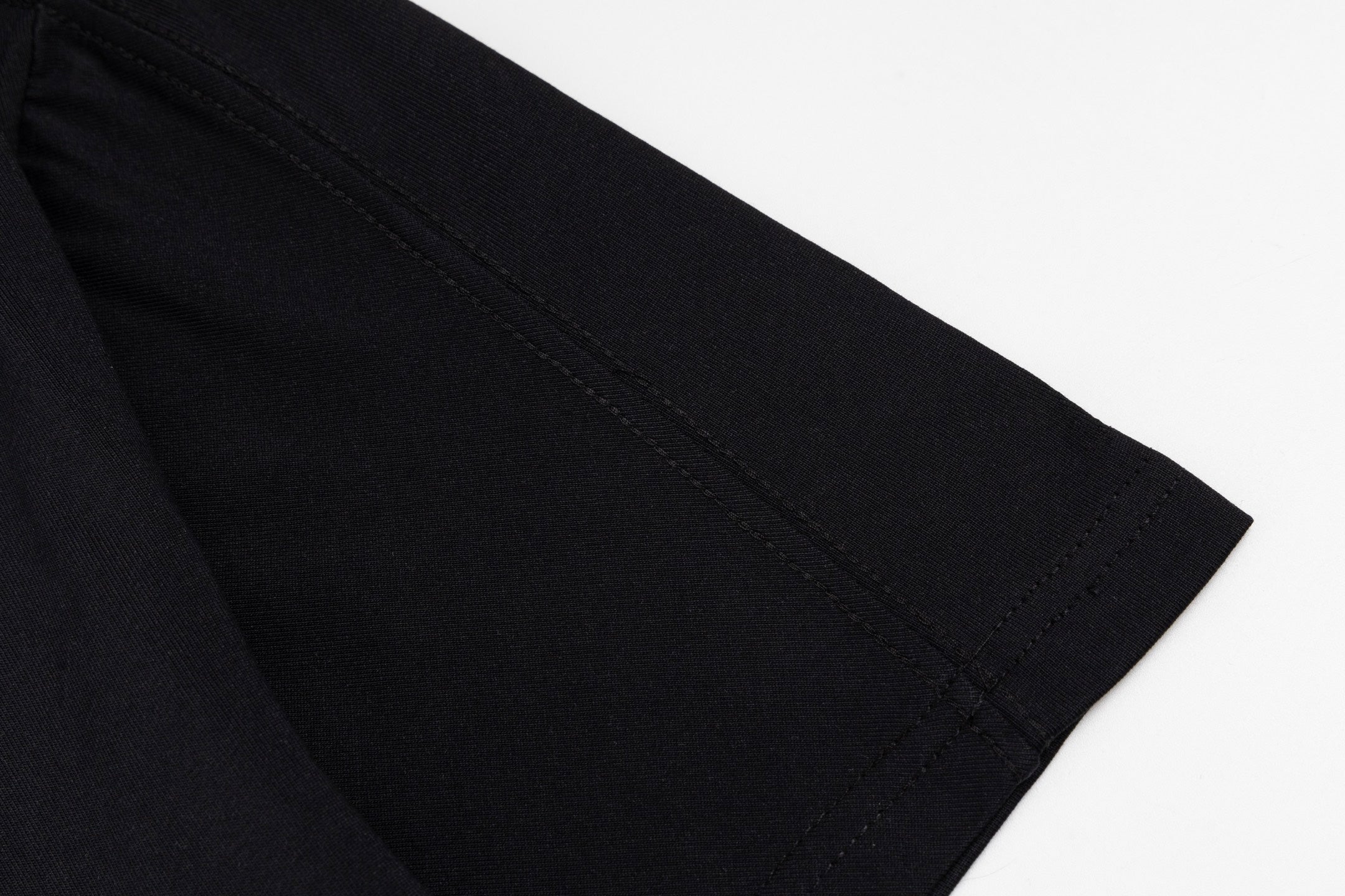 LuxluxHouse Best Quality Clothes T-shirt Arcteryx