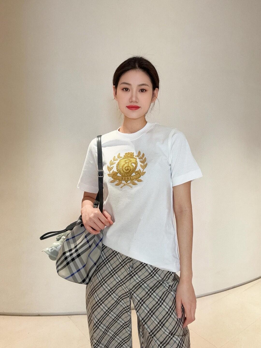 LuxluxHouse Best Quality Clothes Burberry T-shirt