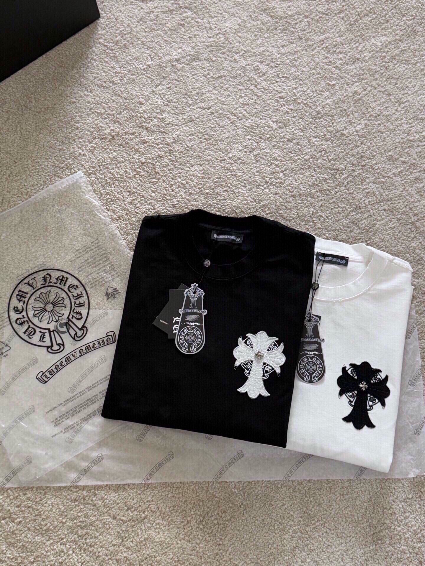 LuxluxHouse Best Quality Clothes Chrome Hearts T-shirt