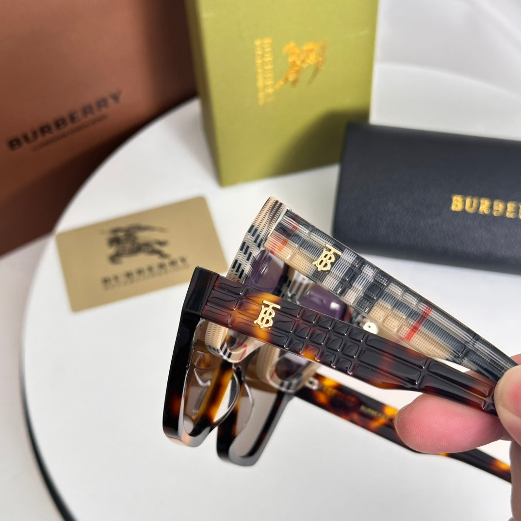 LuxluxHouse Best Quality Glasses Burberry
