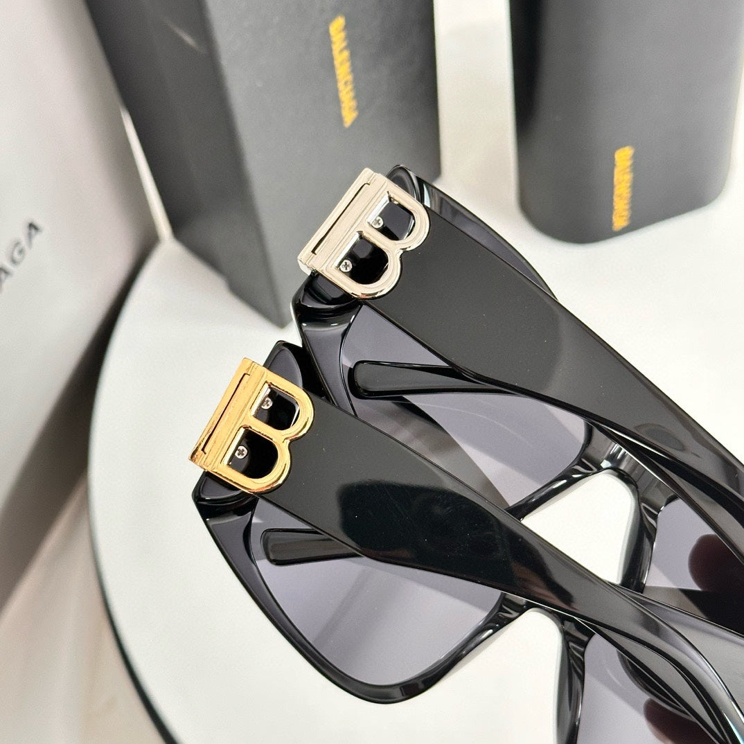 LuxluxHouse Best Quality Glasses Balenciaga