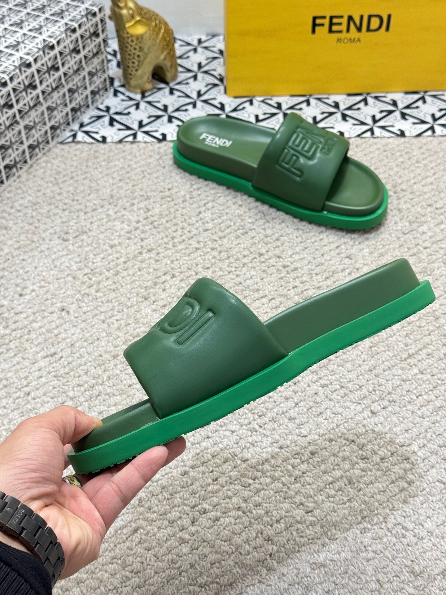 LuxluxHouse Best Quality Sandals Fendi