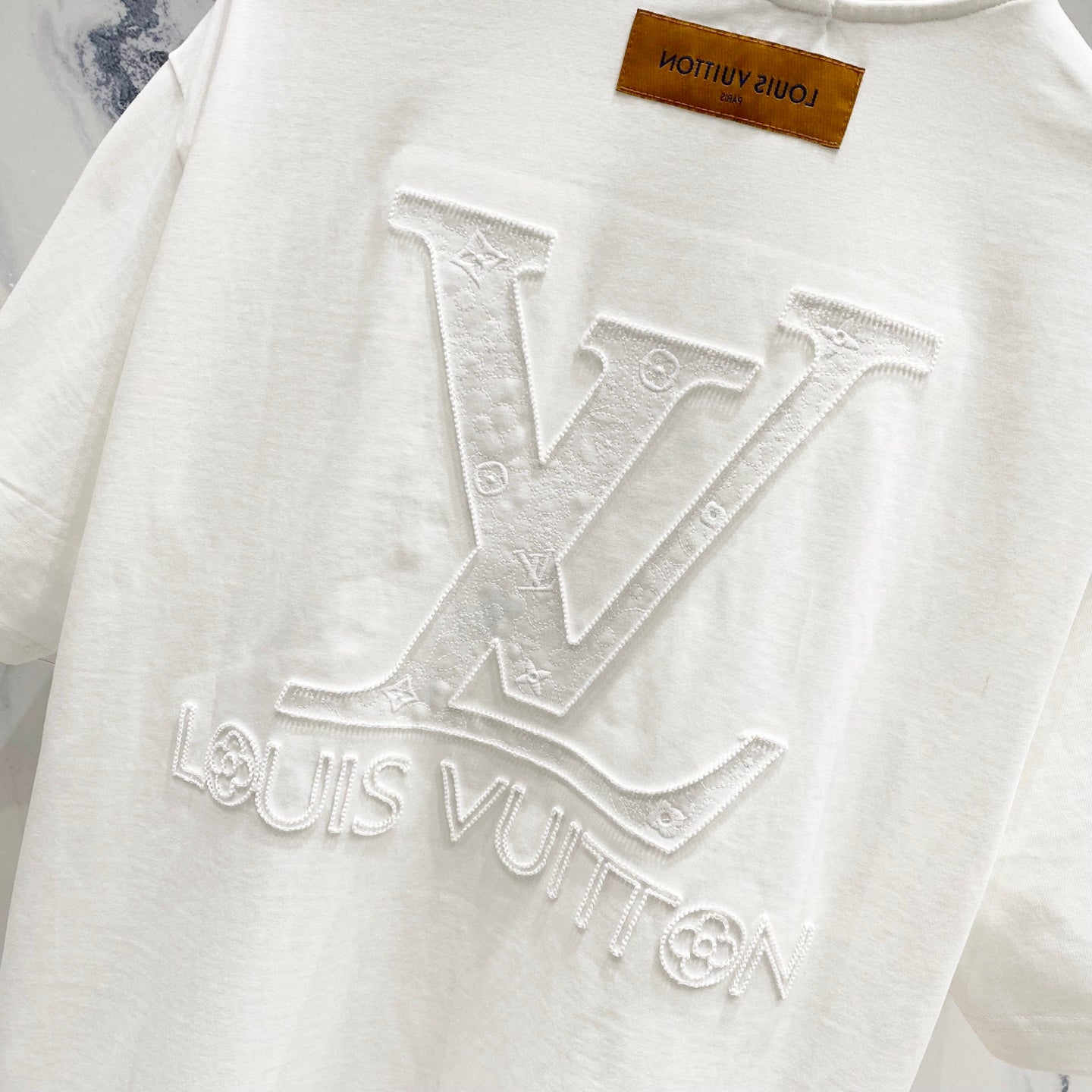 LuxluxHouse Best Quality Clothes T-shirt Louis Vuitton