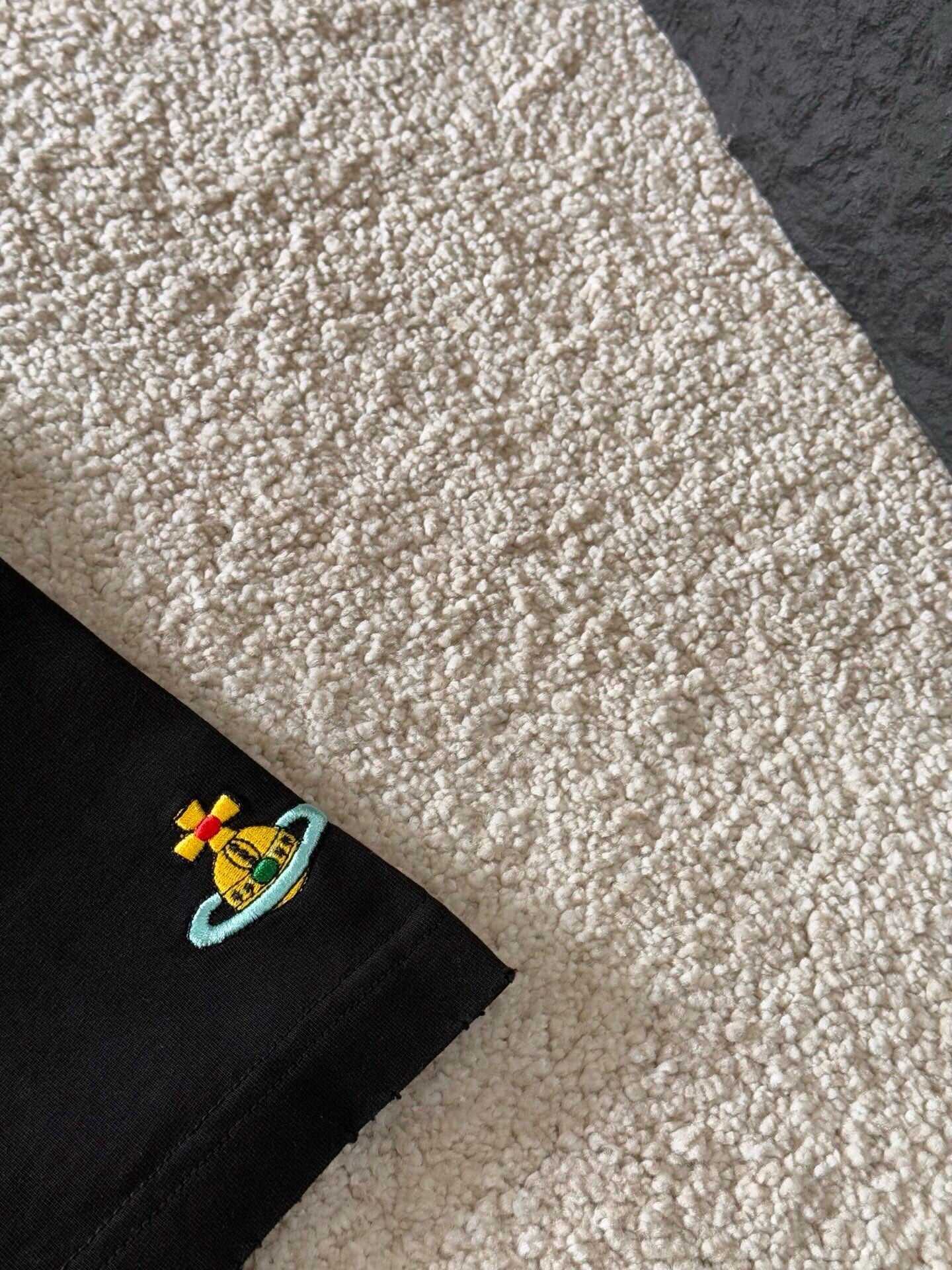 LuxluxHouse Best Quality Clothes T-shirt Vivienne Westwood