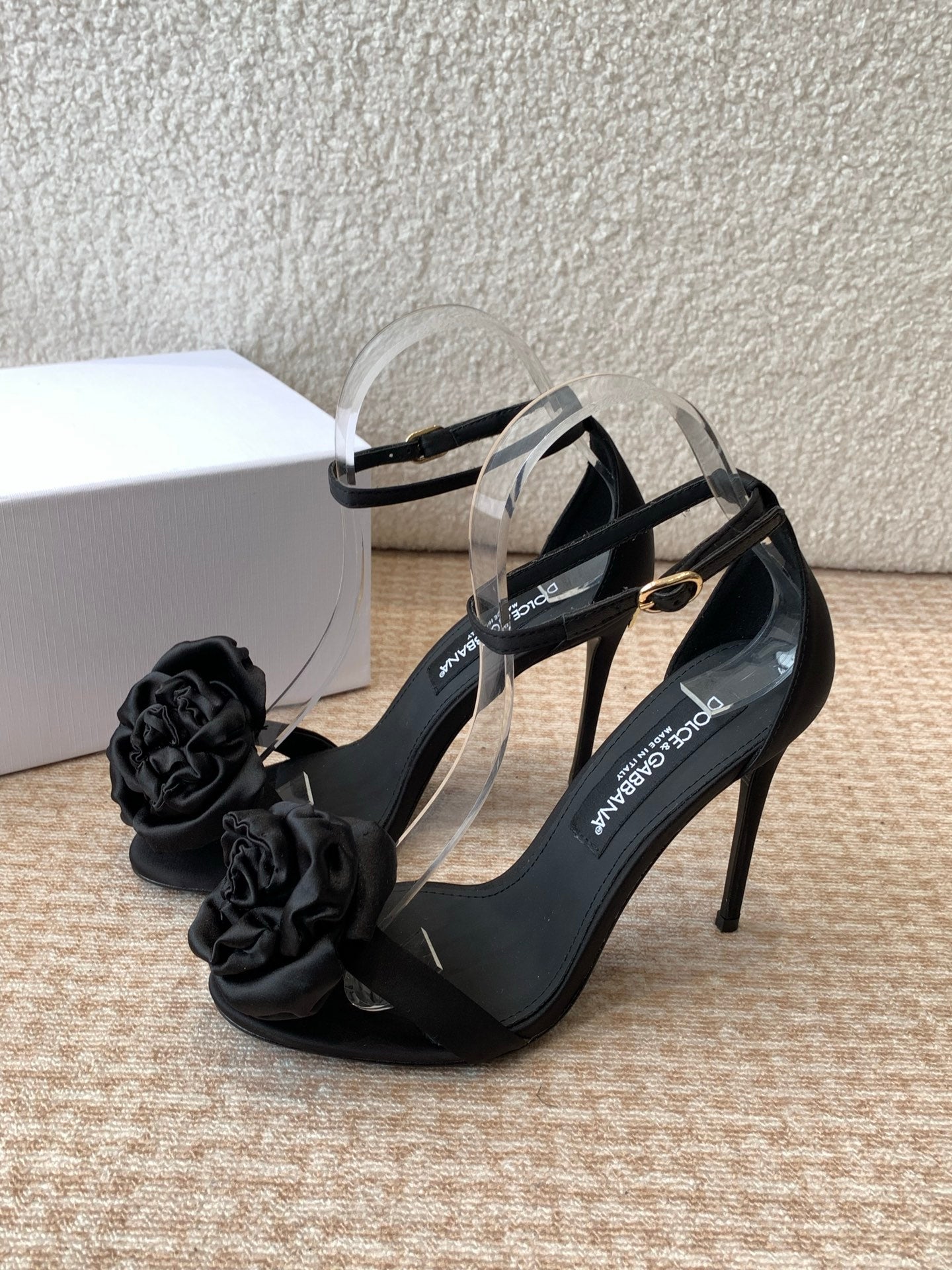 LuxluxHouse Best Quality Dolce & Gabbana Women Shoes