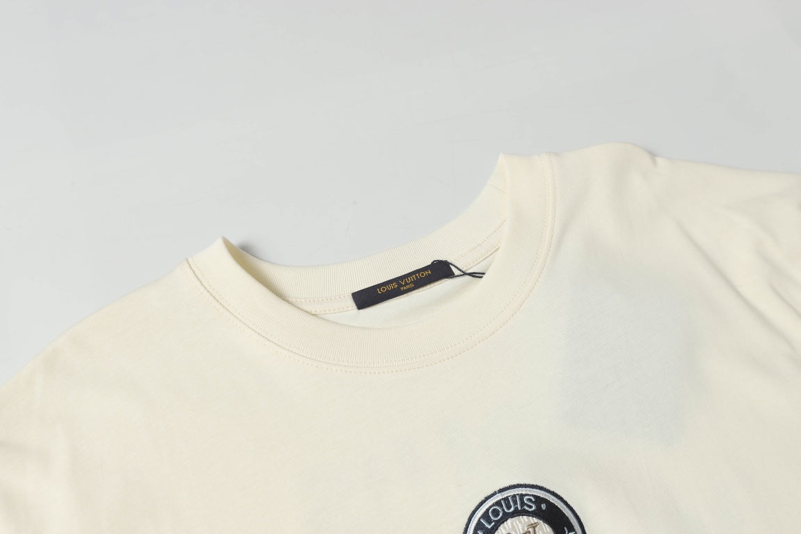 LuxluxHouse Best Quality Clothes T-shirt Louis Vuitton