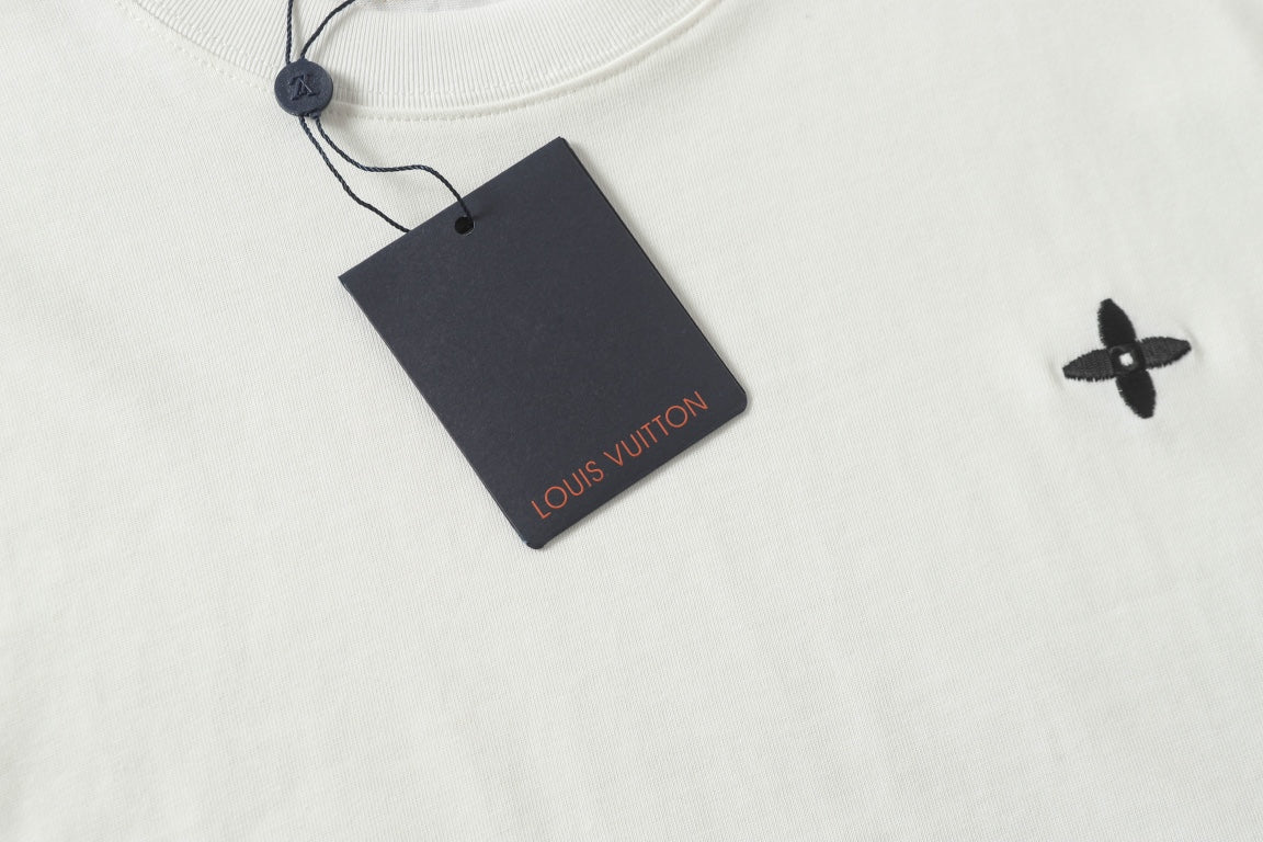 LuxluxHouse Best Quality Clothes T-shirt Louis Vuitton