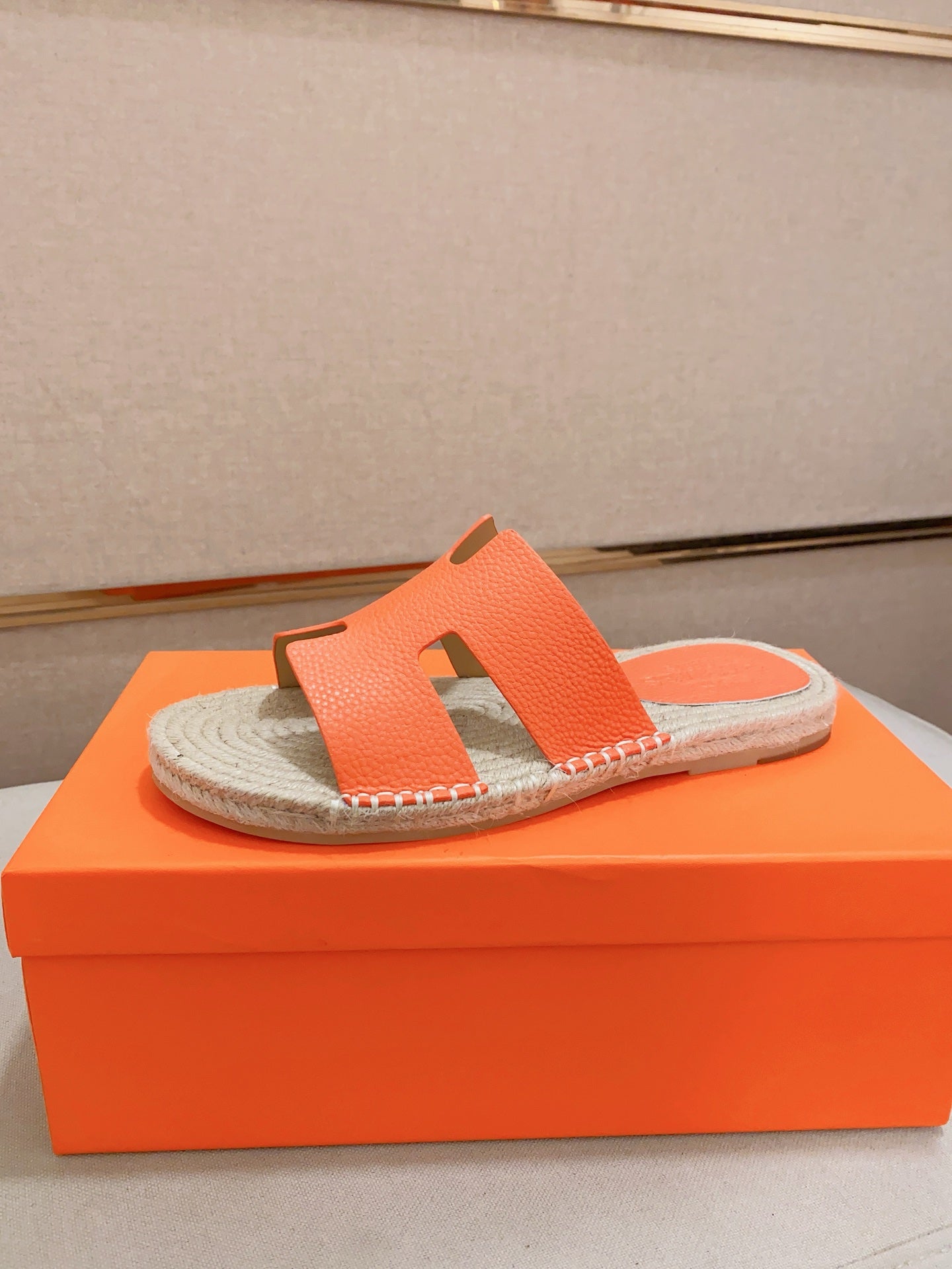 LuxluxHouse Best Quality Sandals Hermes