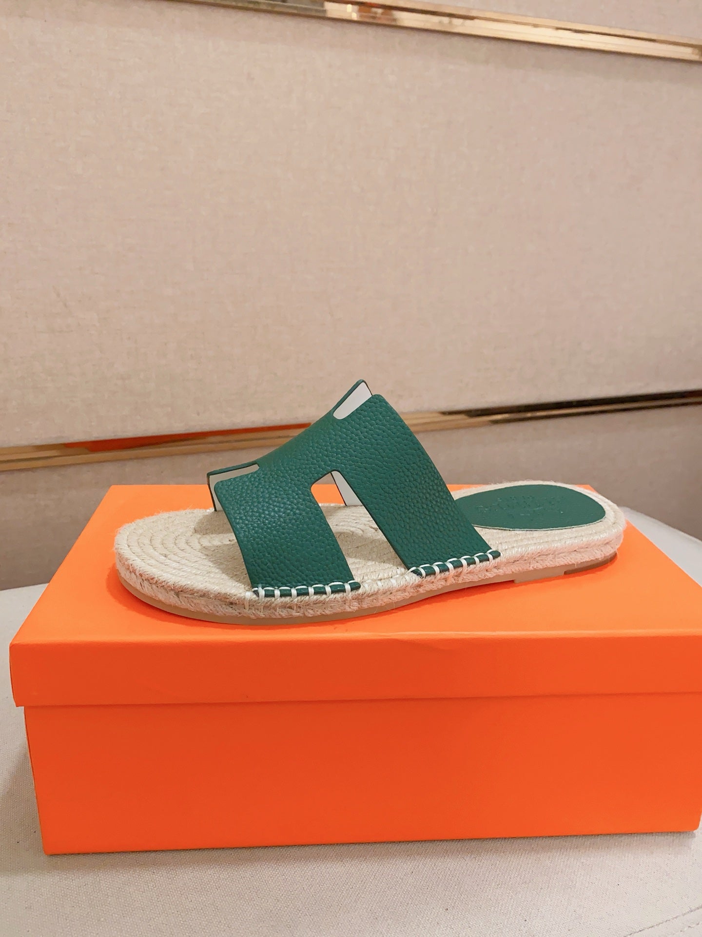 LuxluxHouse Best Quality Sandals Hermes