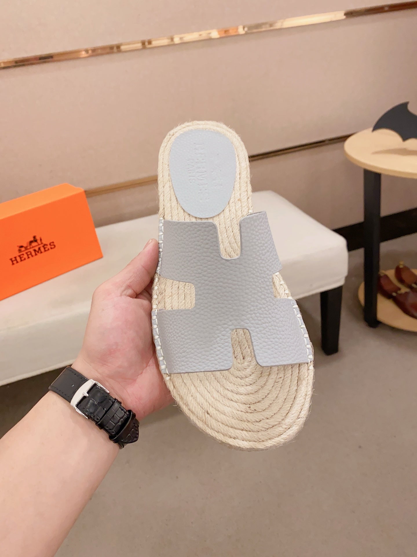 LuxluxHouse Best Quality Sandals Hermes