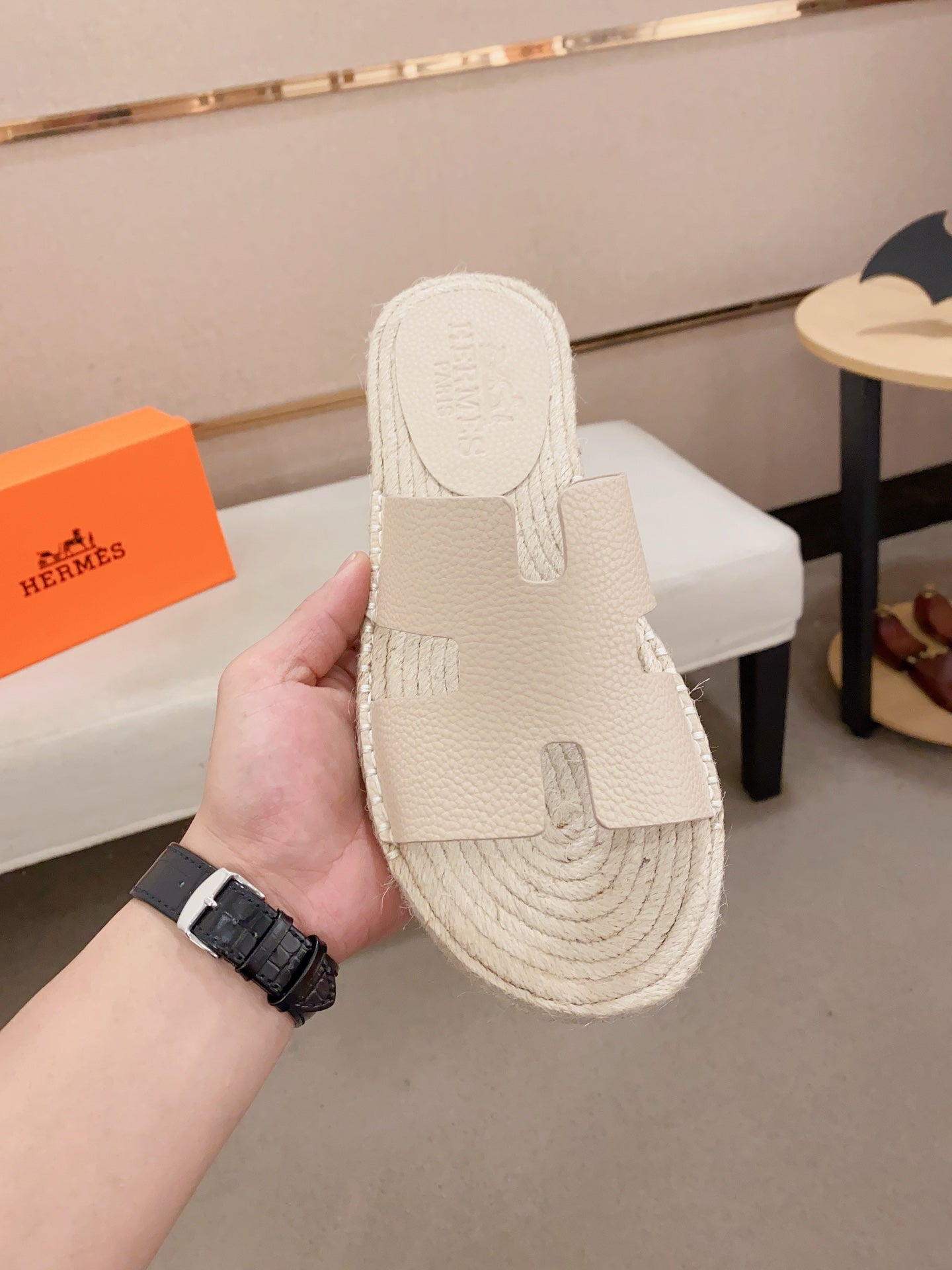 LuxluxHouse Best Quality Sandals Hermes