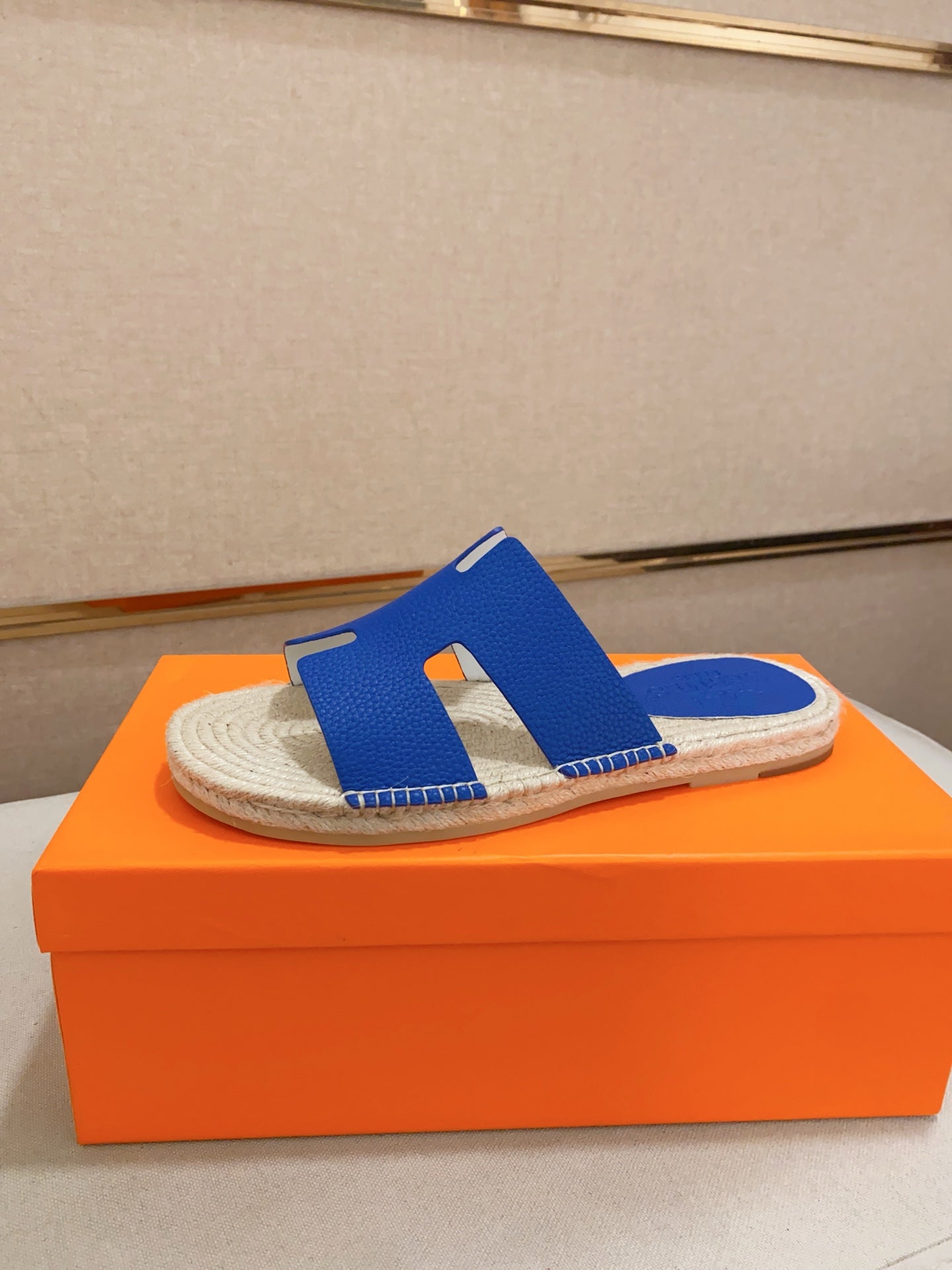 LuxluxHouse Best Quality Sandals Hermes