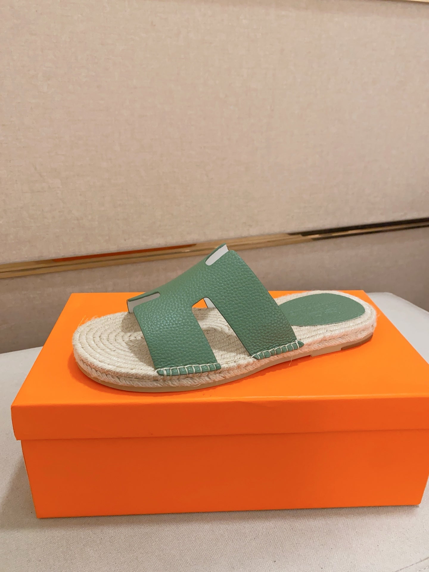 LuxluxHouse Best Quality Sandals Hermes