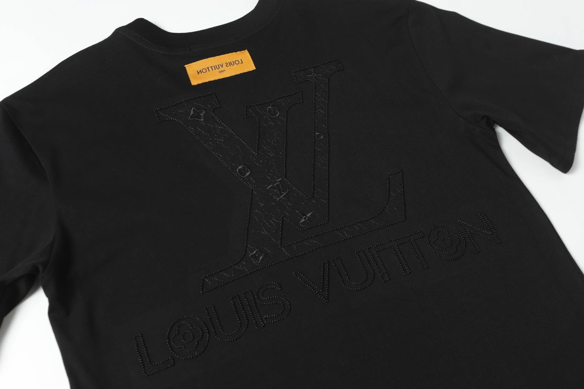 LuxluxHouse Best Quality Clothes T-shirt Louis Vuitton