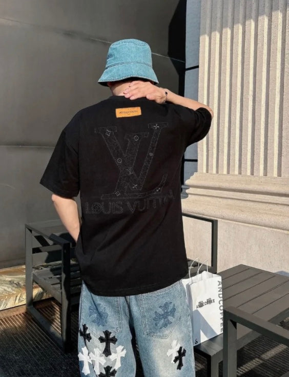 LuxluxHouse Best Quality Clothes T-shirt Louis Vuitton
