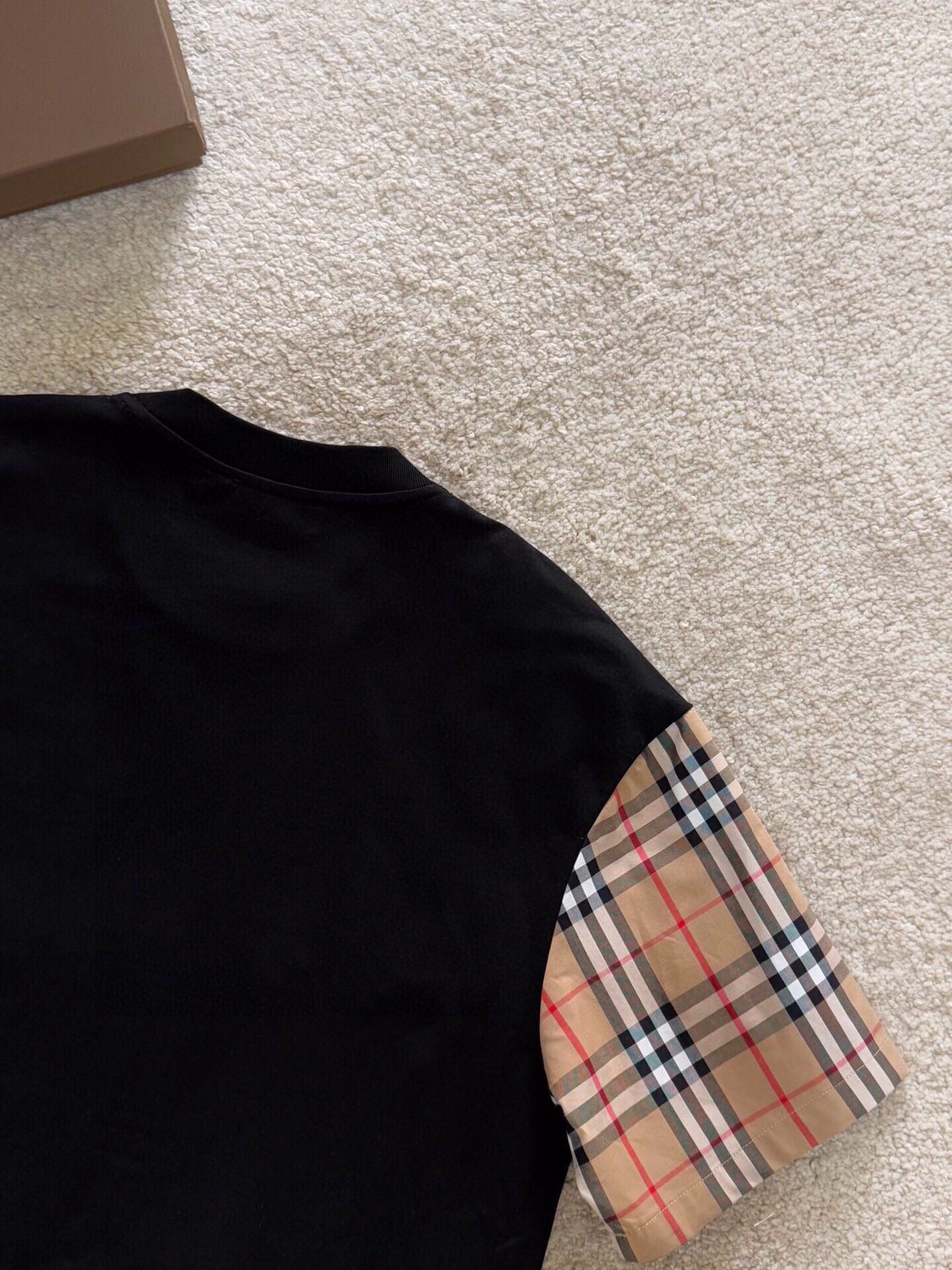LuxluxHouse Best Quality Clothes Burberry T-shirt