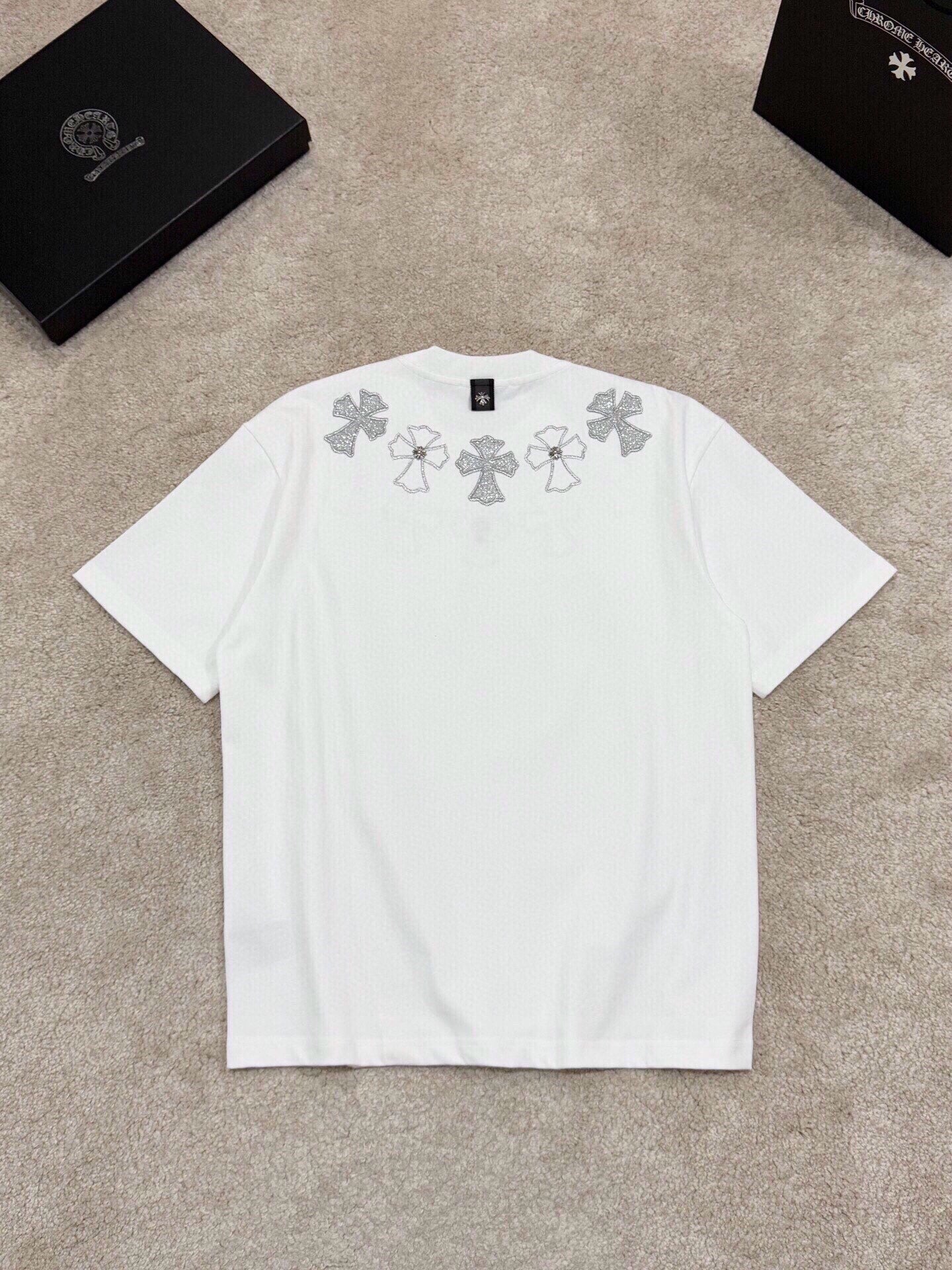 LuxluxHouse Best Quality Clothes Chrome Hearts T-shirt
