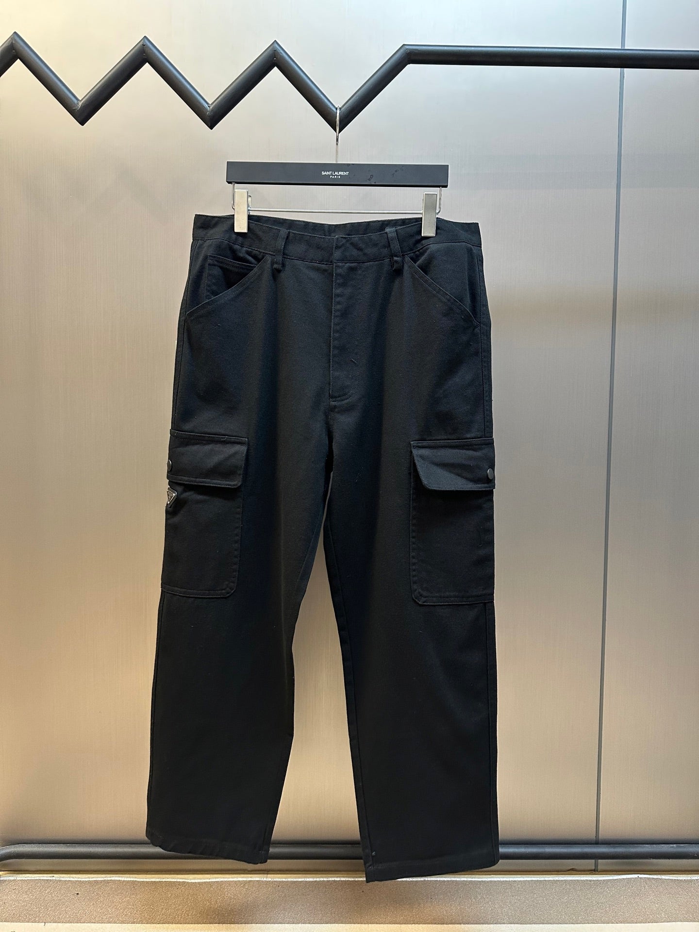 LuxluxHouse Best Quality Clothes Pants Prada