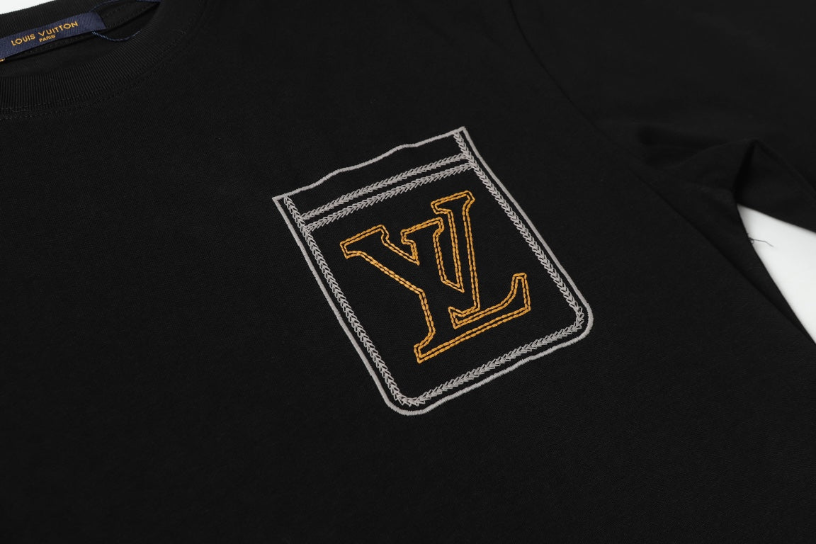 LuxluxHouse Best Quality Clothes T-shirt Louis Vuitton