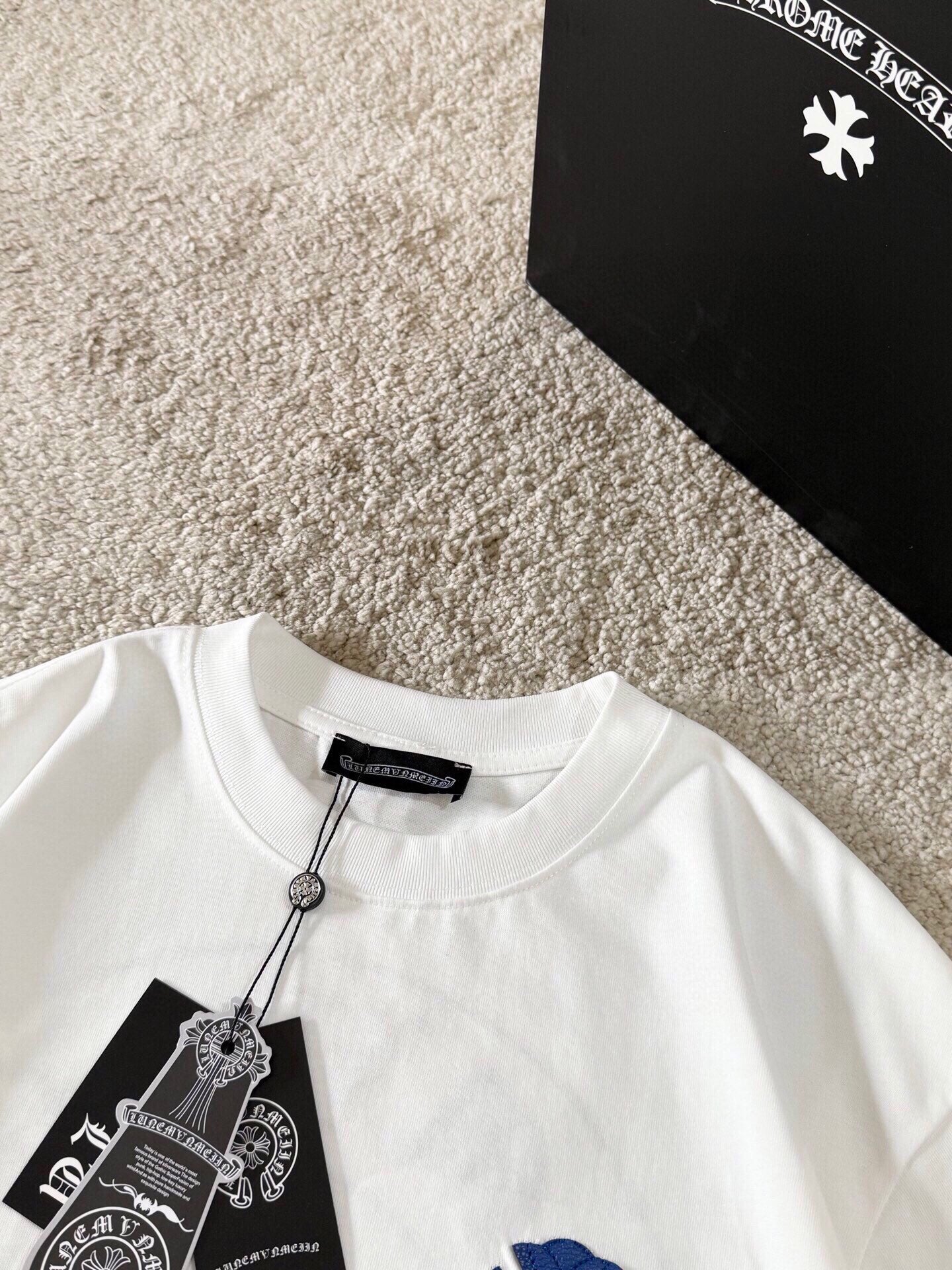 LuxluxHouse Best Quality Clothes Chrome Hearts T-shirt