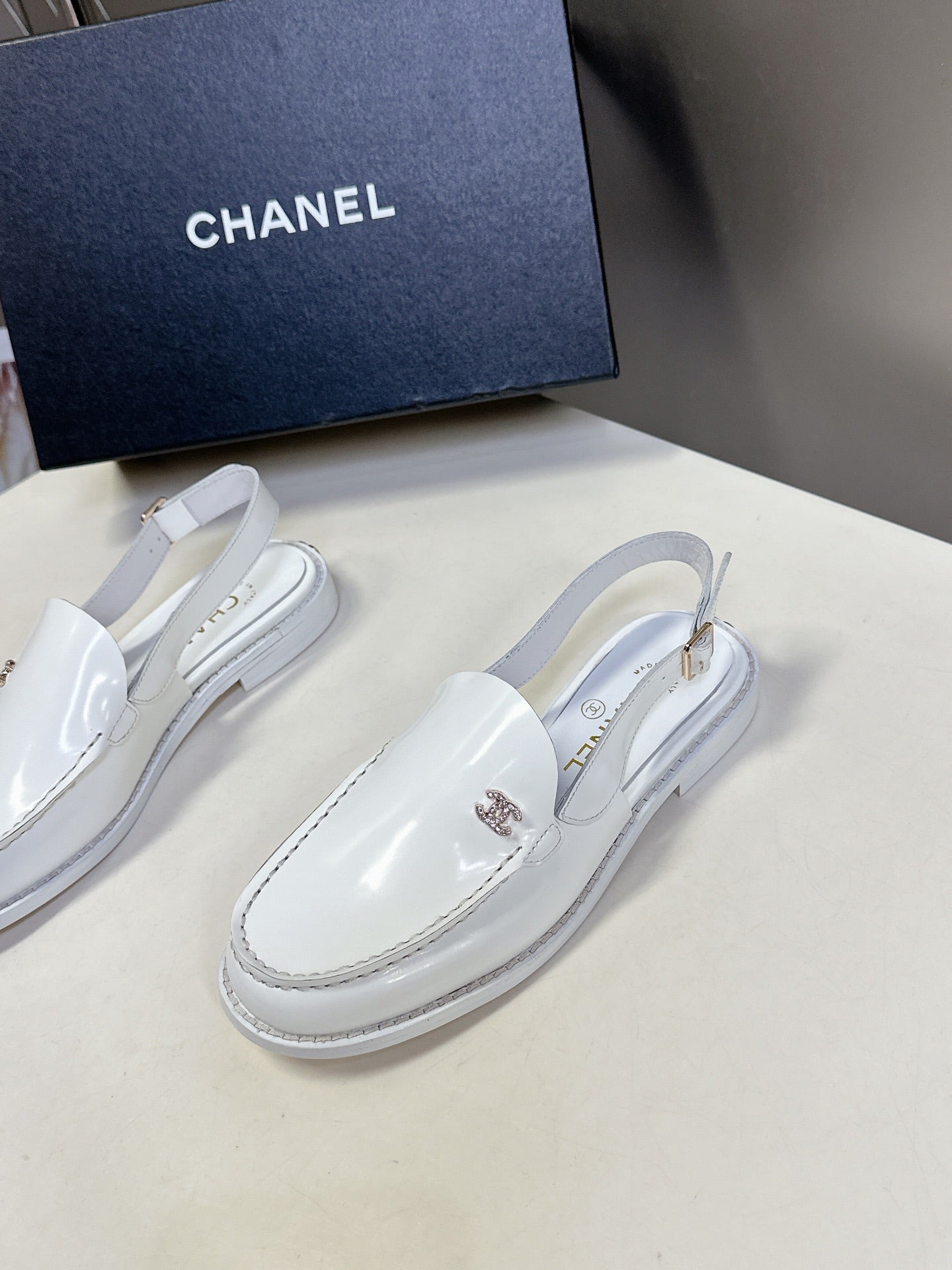 LuxluxHouse Best Quality Chanel Women Shoes