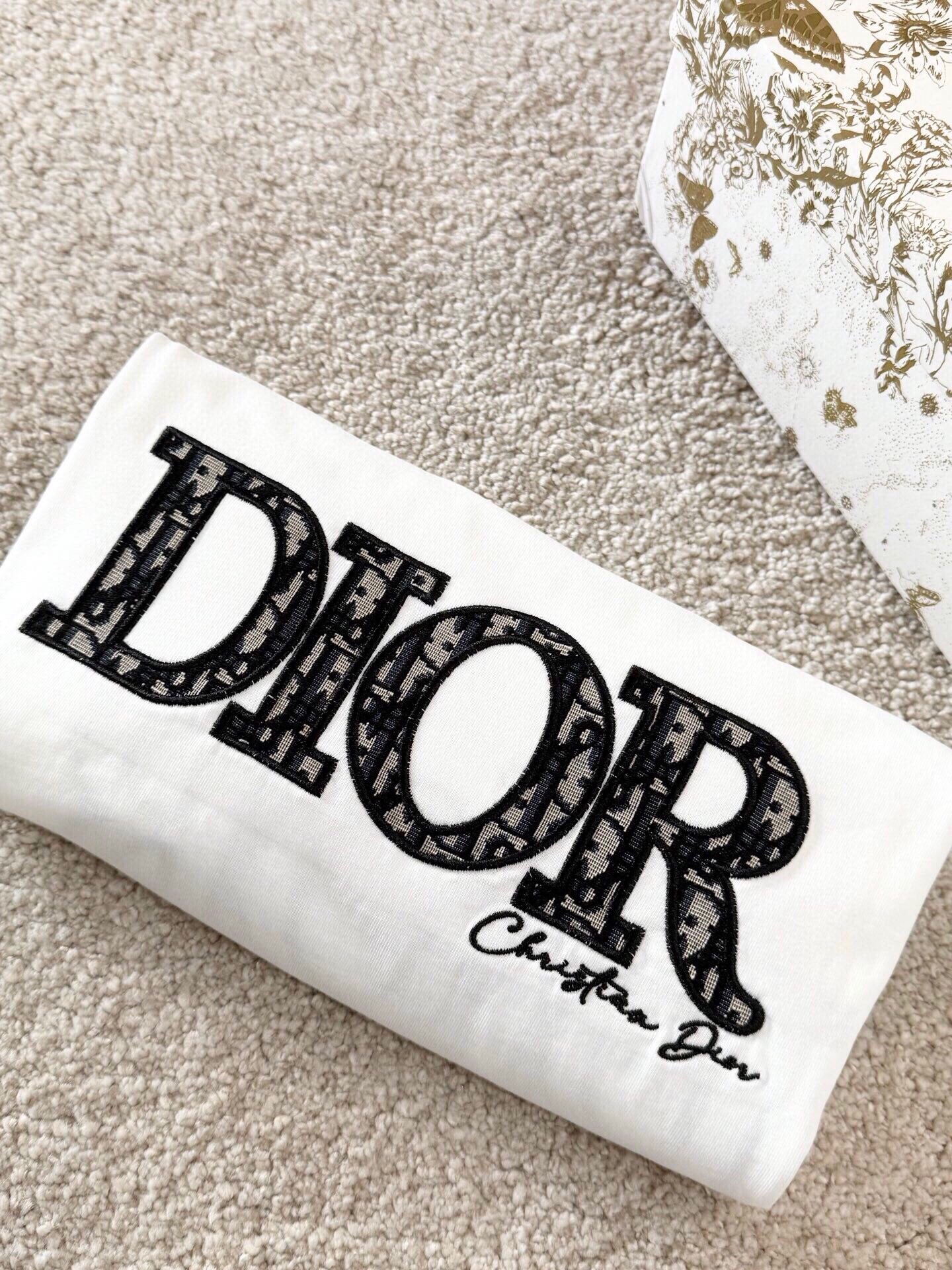 LuxluxHouse Best Quality Clothes T-shirt Dior