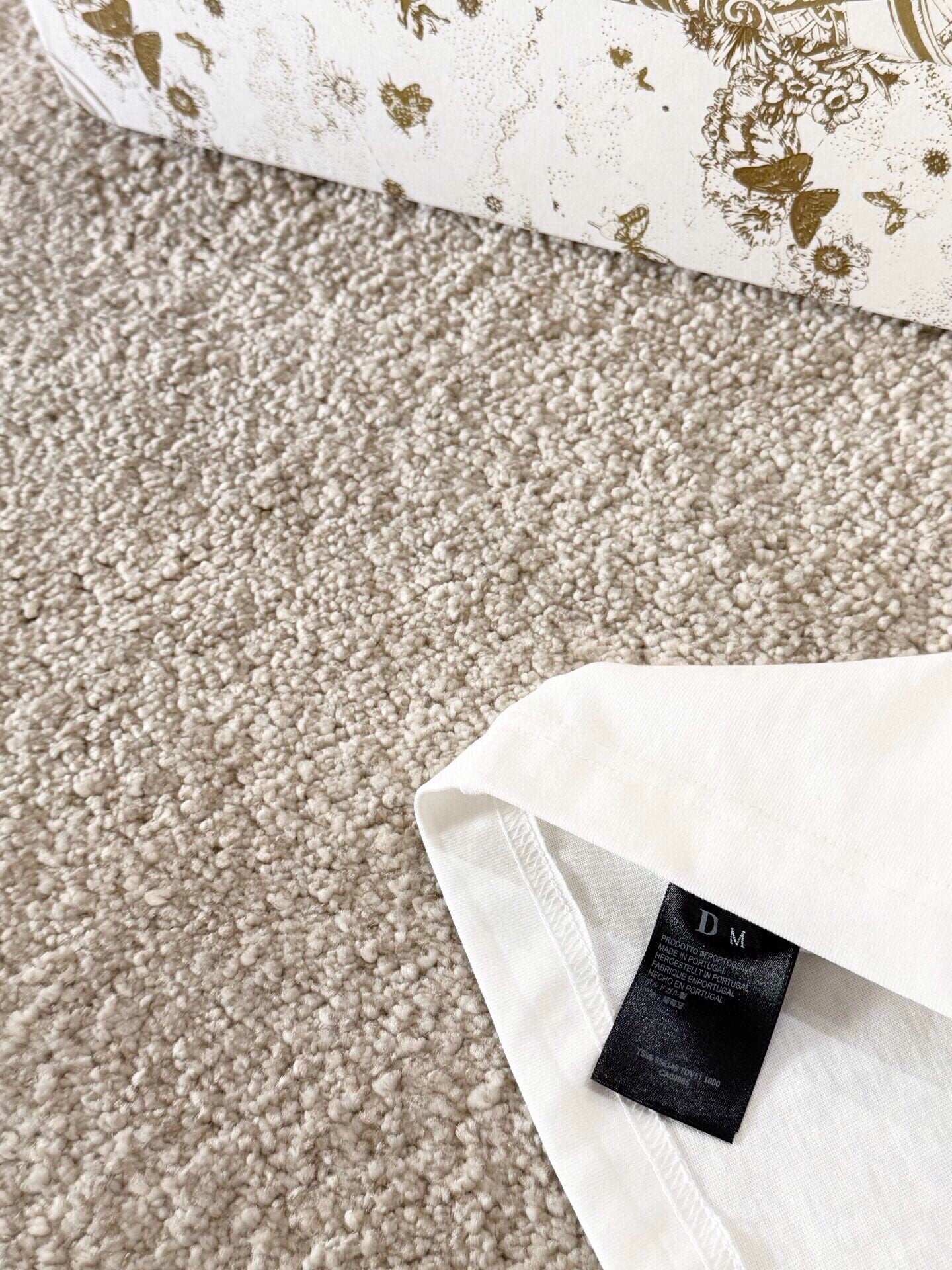 LuxluxHouse Best Quality Clothes T-shirt Dior