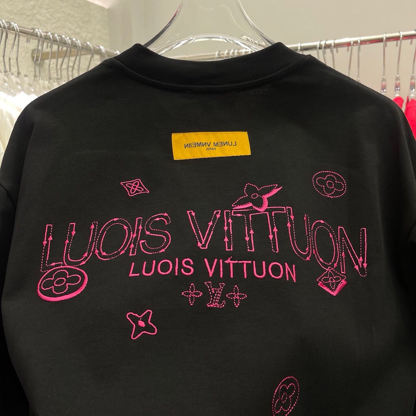 LuxluxHouse Best Quality Clothes T-shirt Louis Vuitton