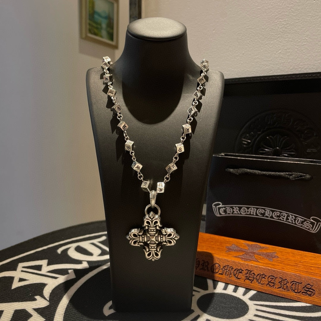 LuxluxHouse Best Quality Accessories Necklace Chrome Hearts