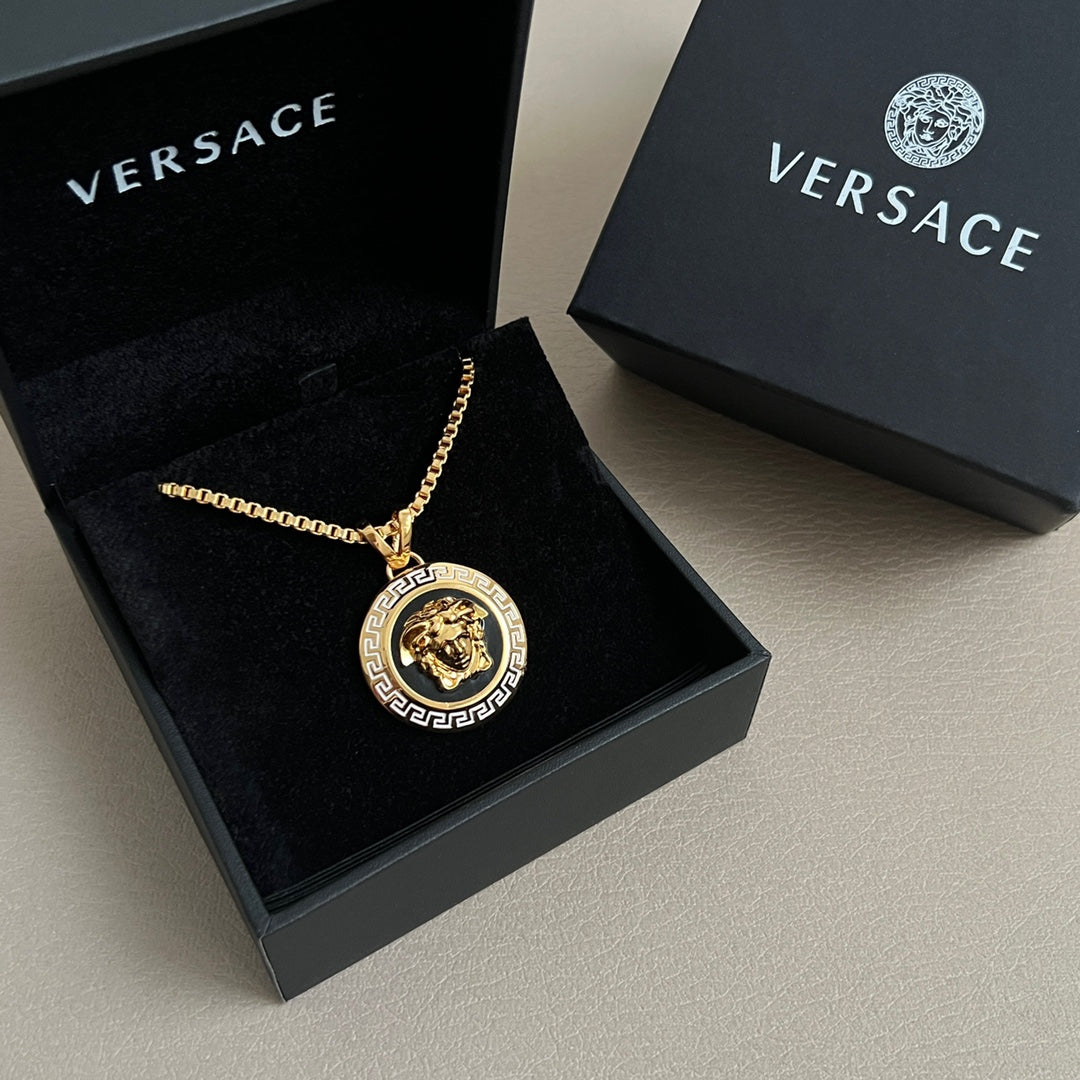 LuxluxHouse Best Quality Accessories Necklace Versace