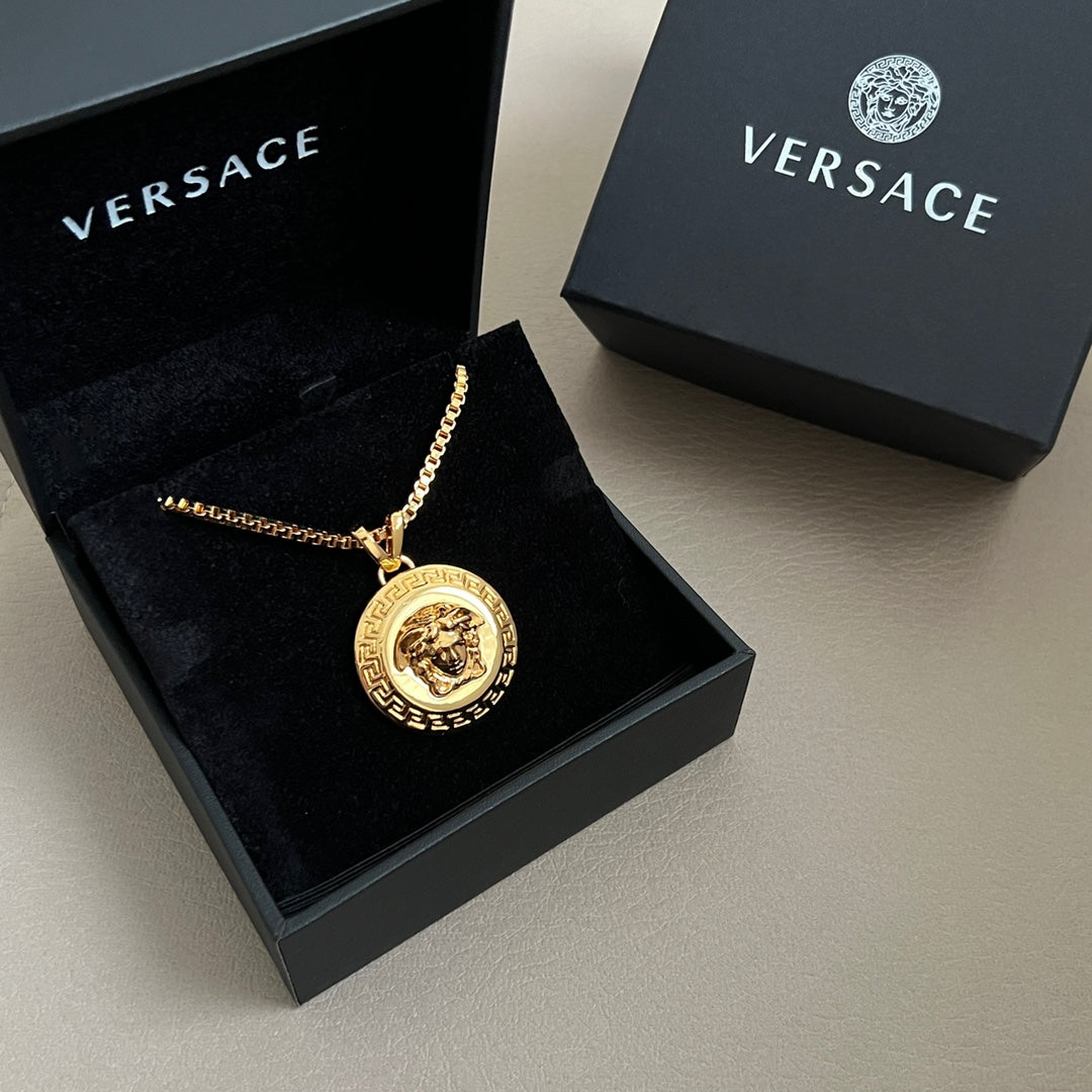 LuxluxHouse Best Quality Accessories Necklace Versace