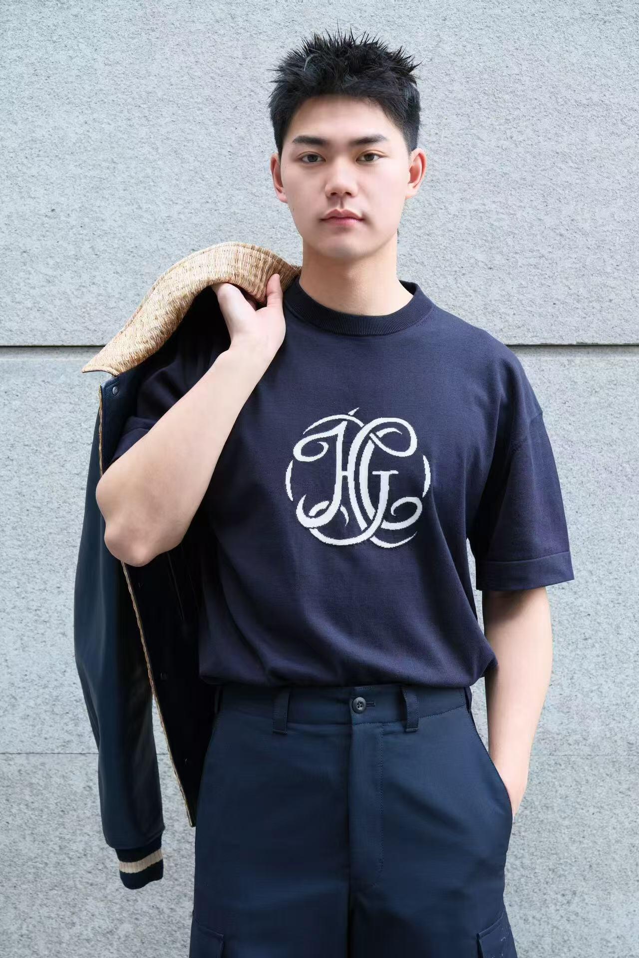 LuxluxHouse Best Quality Clothes Givenchy T-shirt