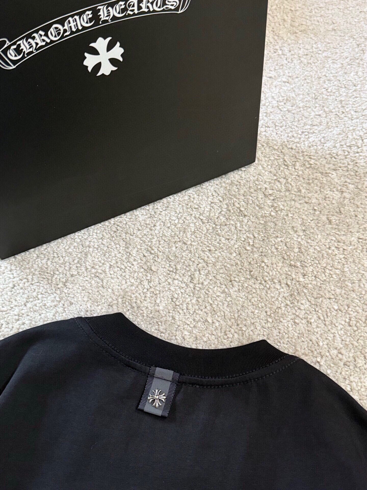 LuxluxHouse Best Quality Clothes Chrome Hearts T-shirt