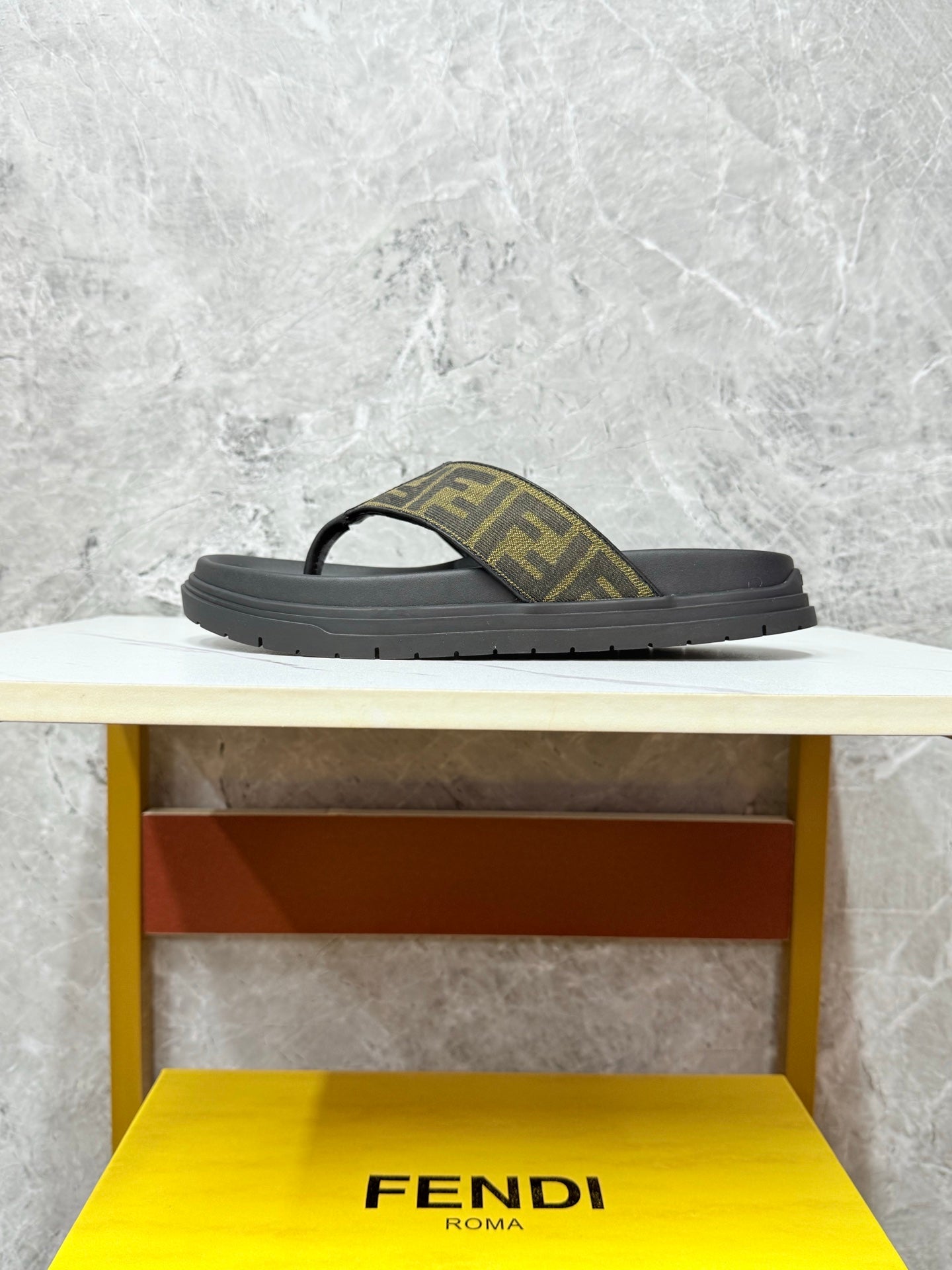 LuxluxHouse Best Quality Sandals Fendi