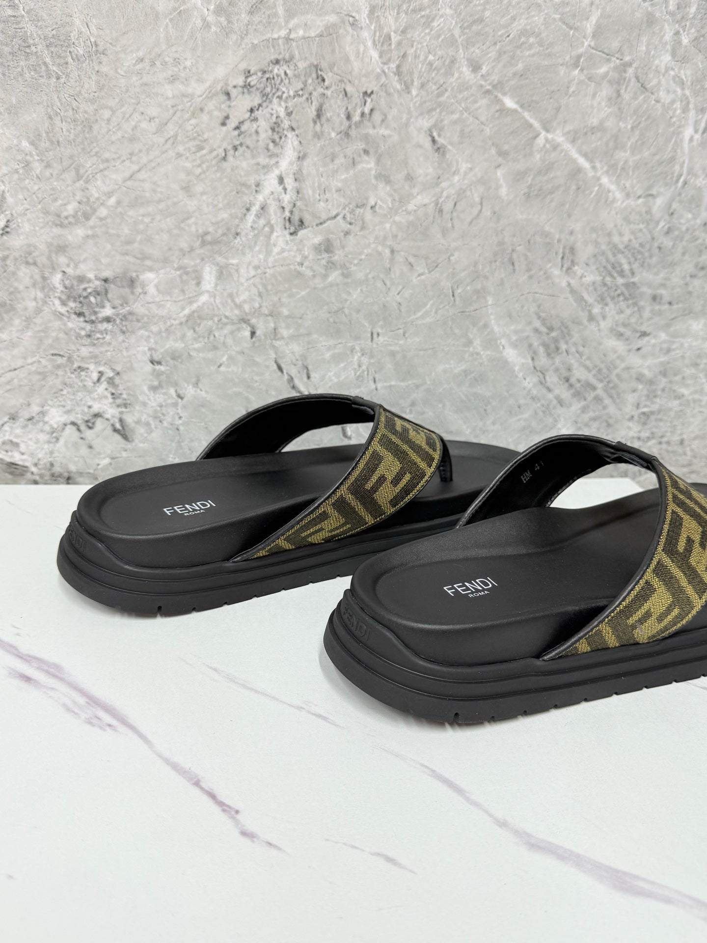 LuxluxHouse Best Quality Sandals Fendi