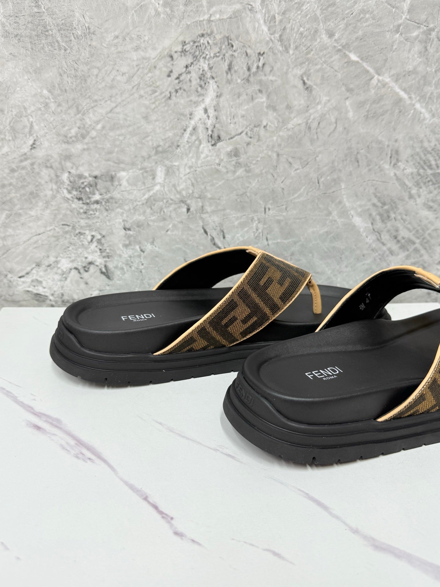 LuxluxHouse Best Quality Sandals Fendi