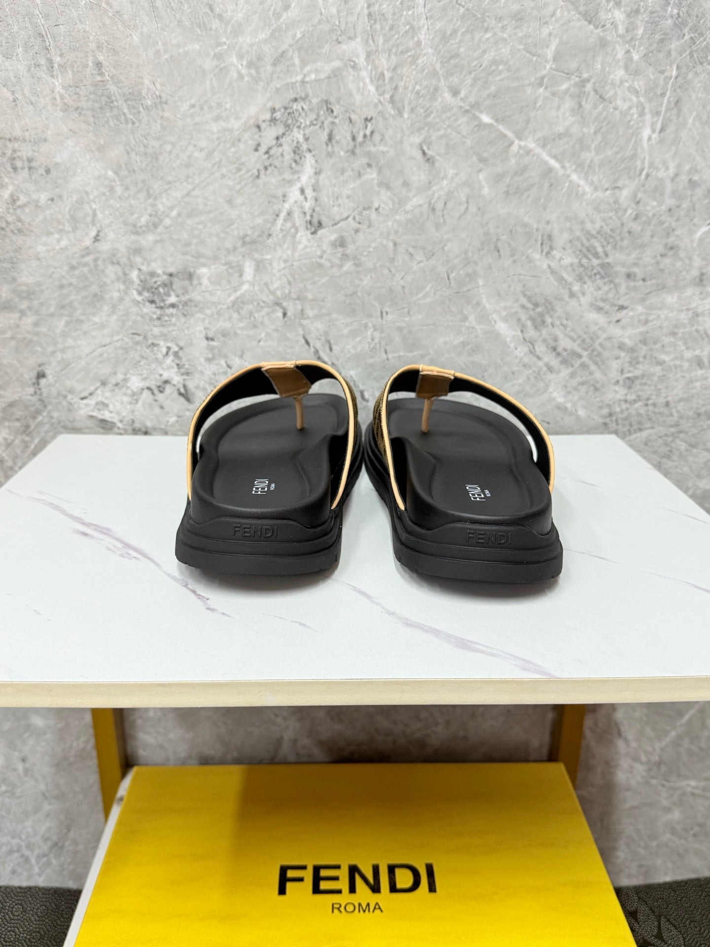 LuxluxHouse Best Quality Sandals Fendi