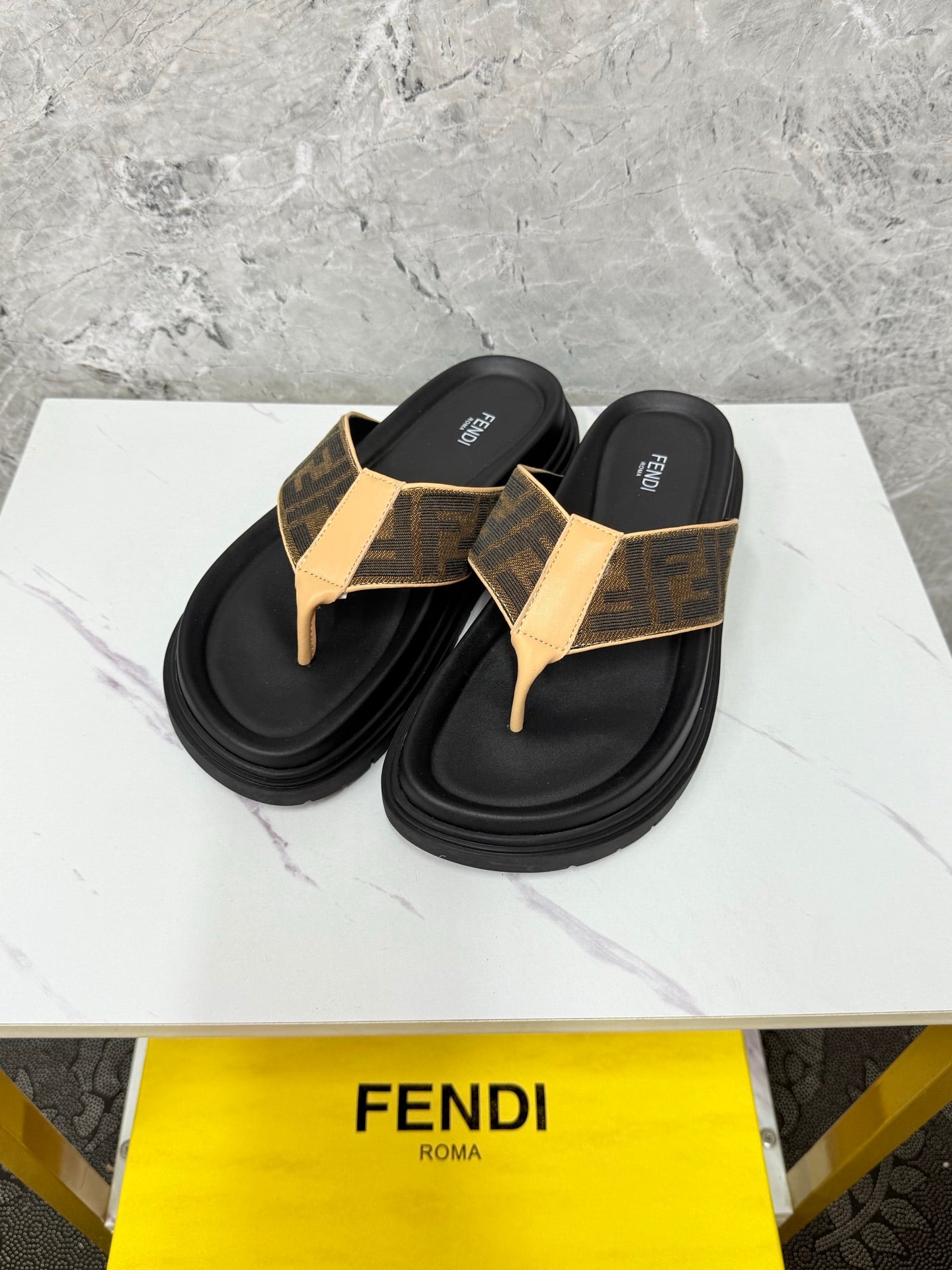 LuxluxHouse Best Quality Sandals Fendi