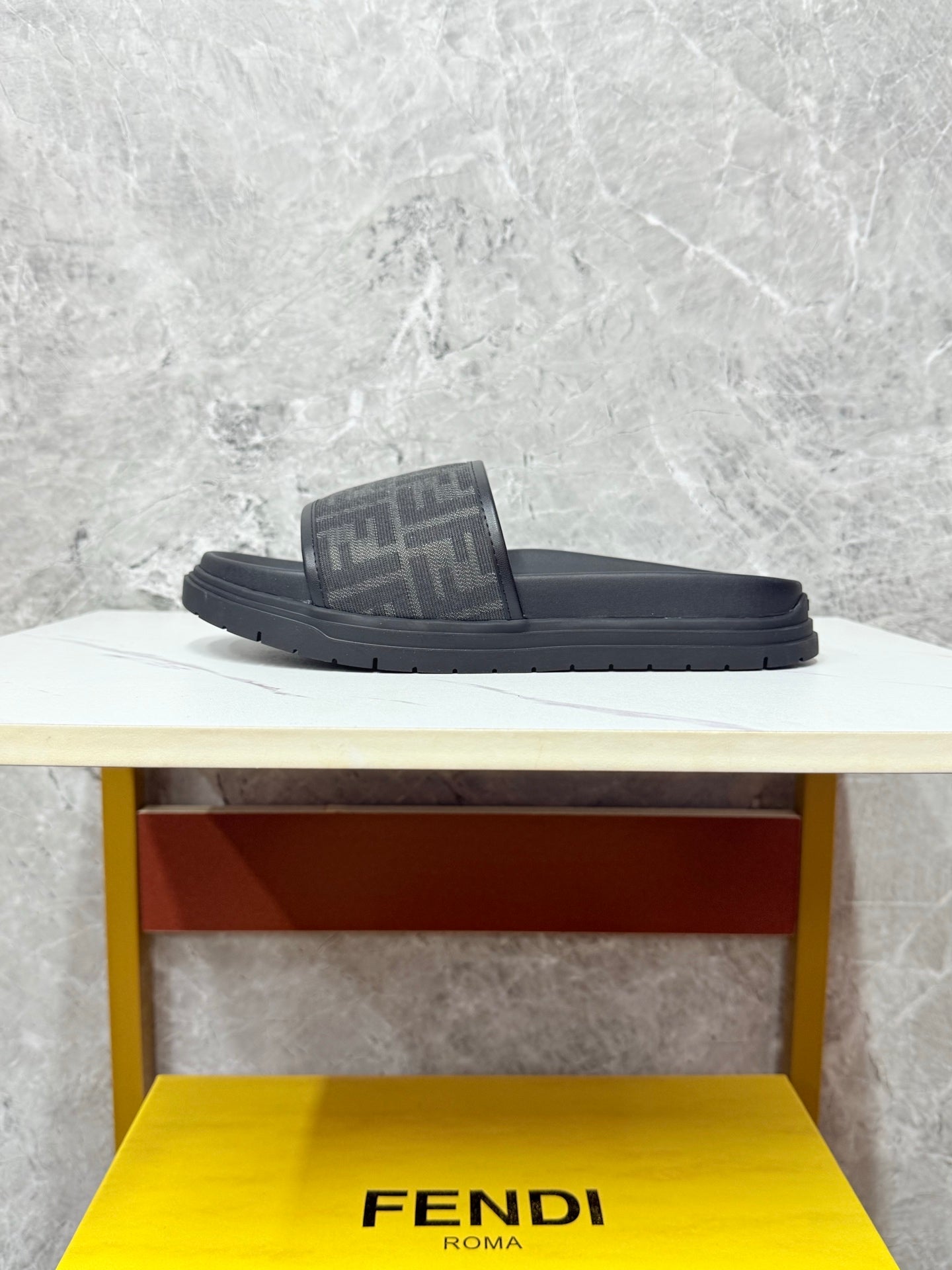 LuxluxHouse Best Quality Sandals Fendi