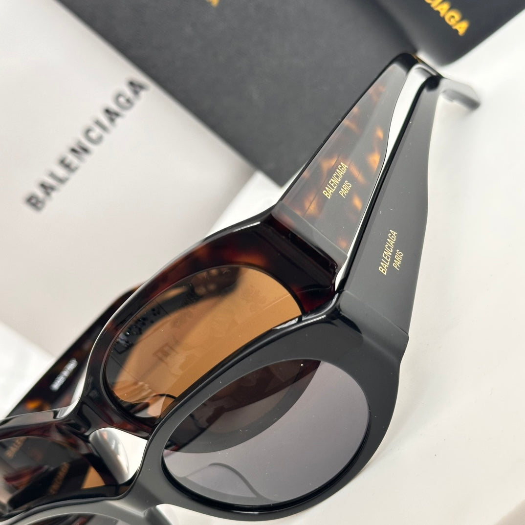 LuxluxHouse Best Quality Glasses Balenciaga