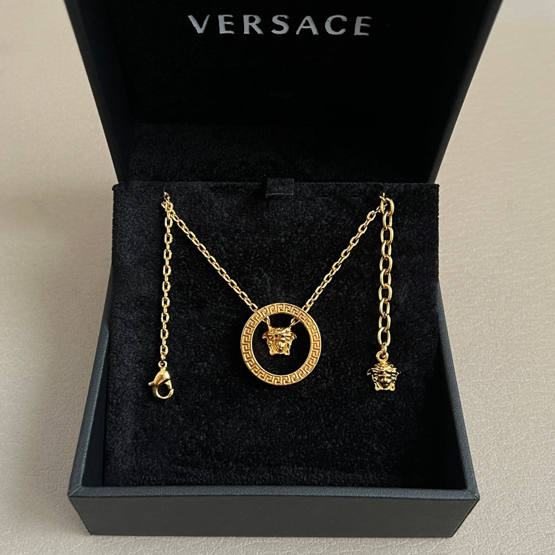 LuxluxHouse Best Quality Accessories Necklace Versace